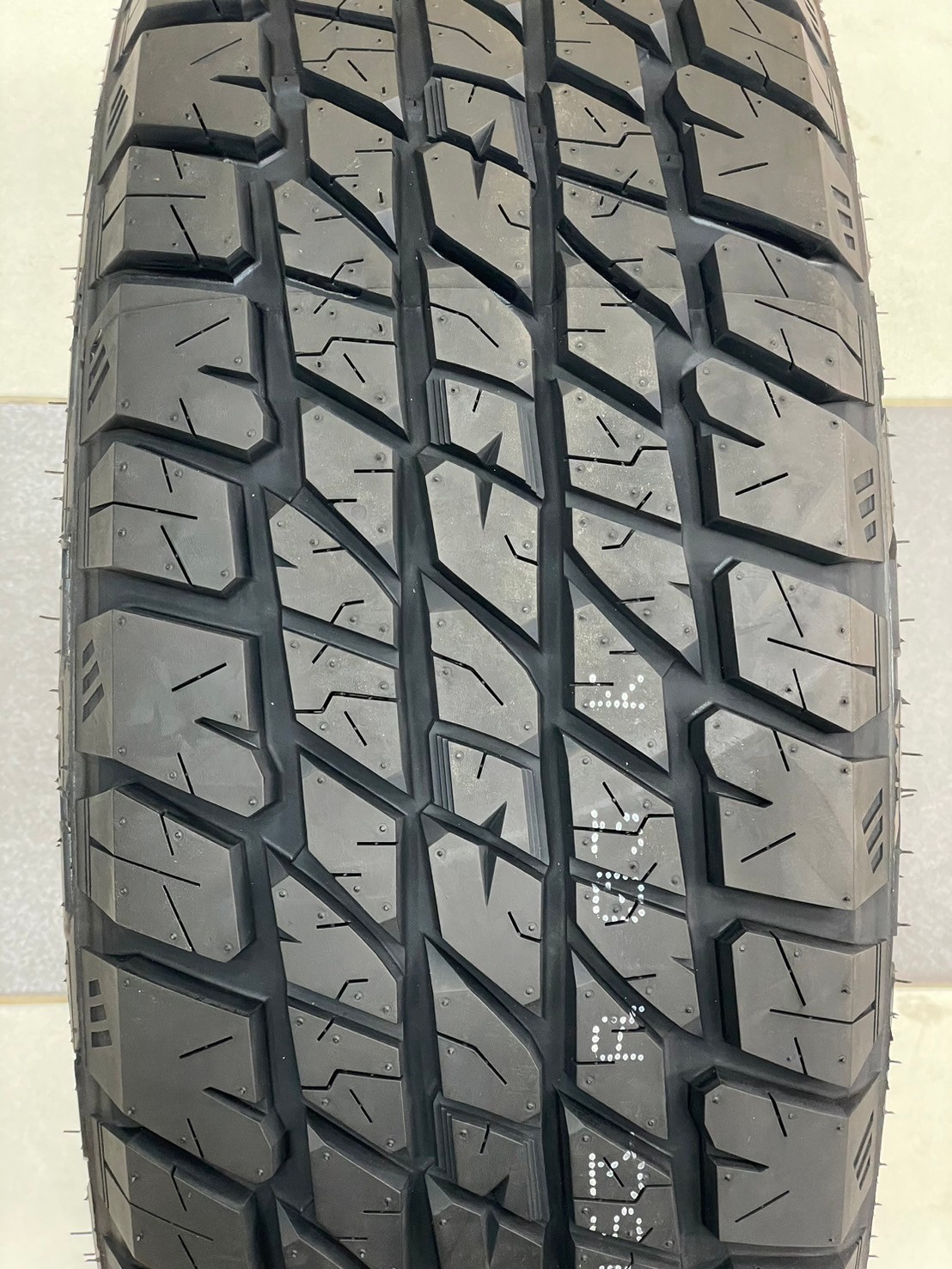 ยางจีที GITI 4x4 AT70 265/70R16 ยางใหม่ปี2024