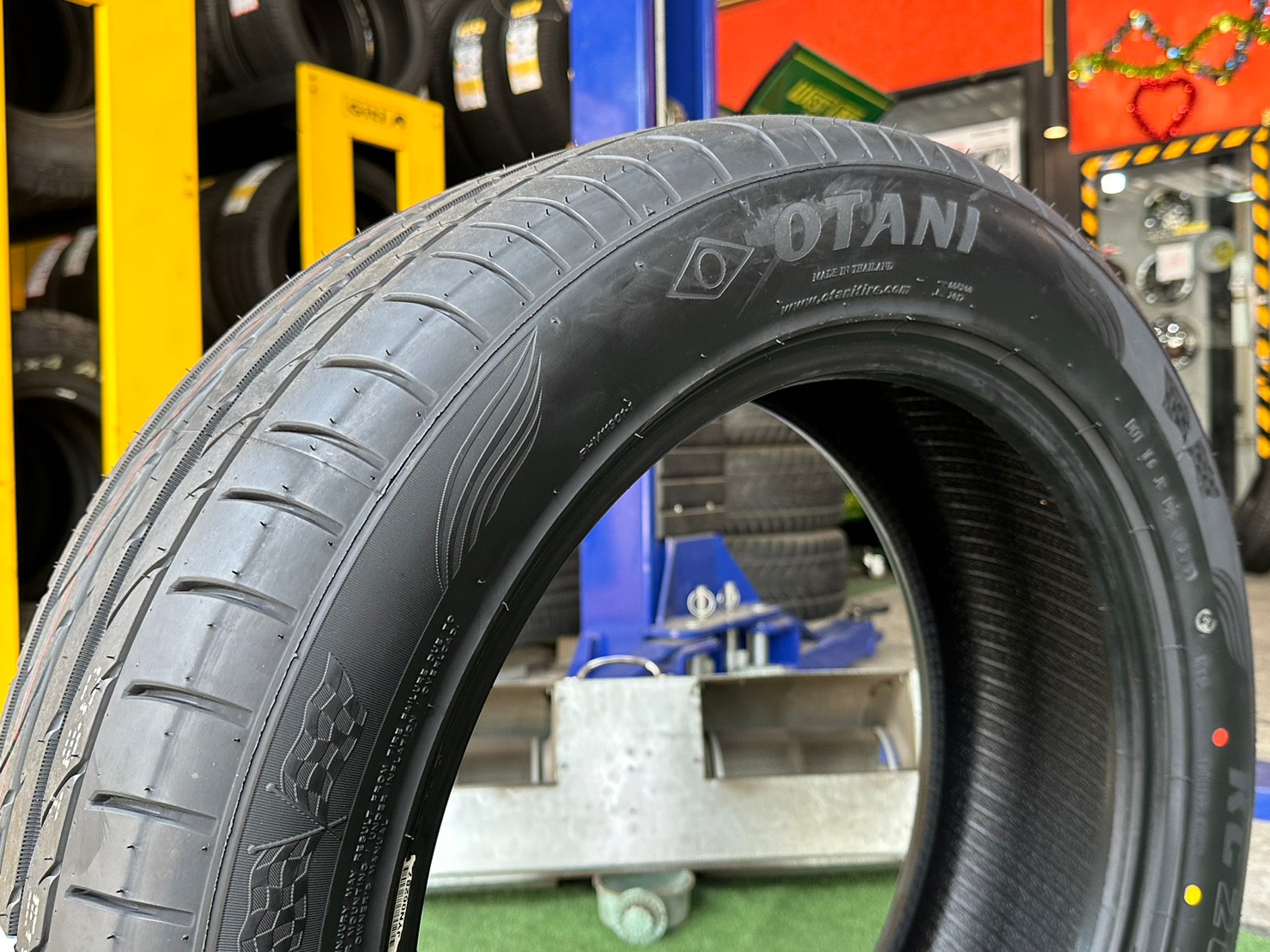 OTANI KC2000 225/55R19 ยางใหม่ปี2023 ราคาพิเศษพร้อมติดตั้งฟรี สามารถสอบถามเพิ่มเติมได้ค่ะ