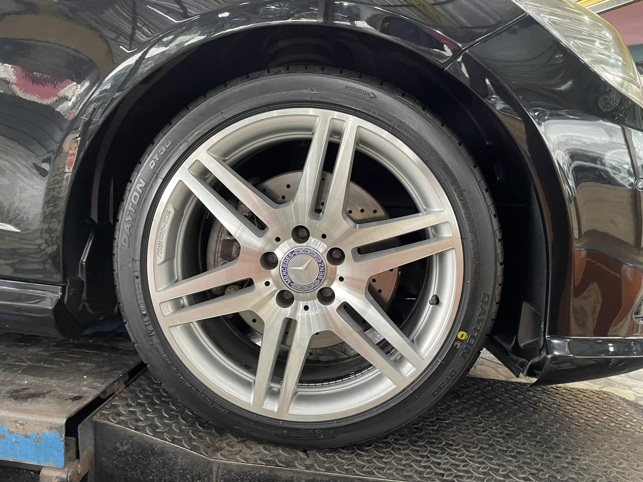 BENZ_E250 🚘เปลี่ยนยาง 🐘#DAYTON_DT30_235/40R18