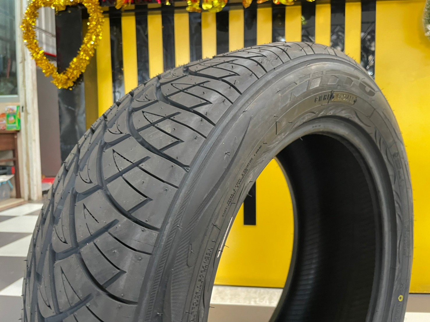 👉NITTO NT420SD 255/50R18ยางใหม่ปี2022🔥ราคาพิเศษ สินค้ามีจำนวนจำกัด