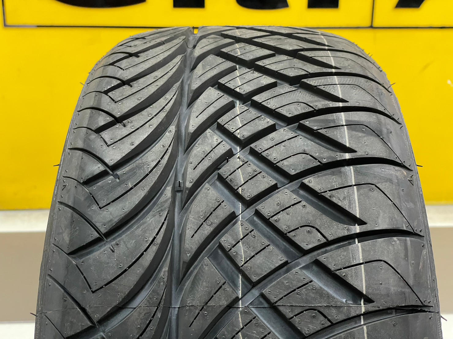 KINTO V36 225/50R15 ยางใหม่ปี2023