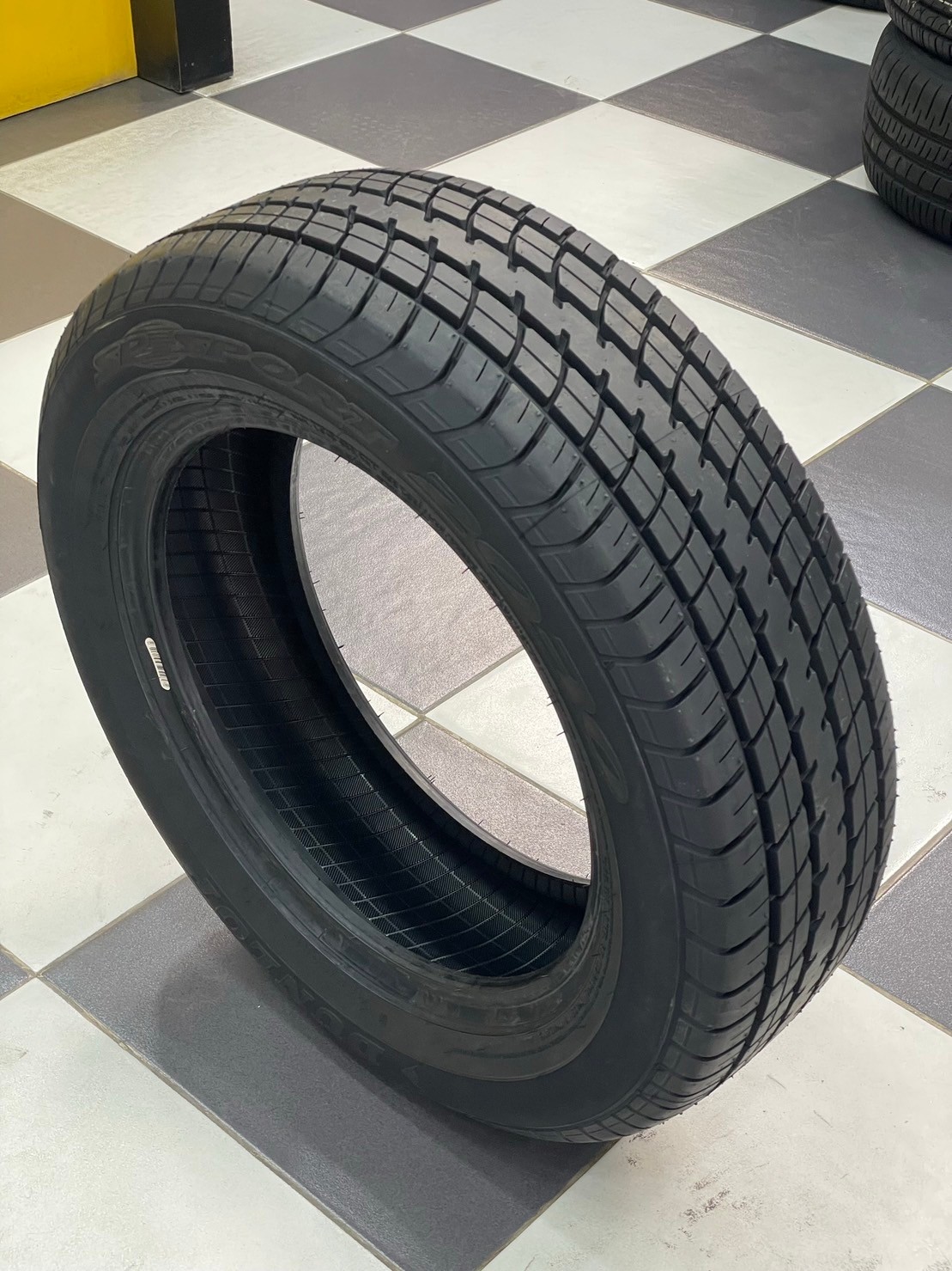 DUNLOP SP2030 185/60R15 ยางใหม่ปี2024