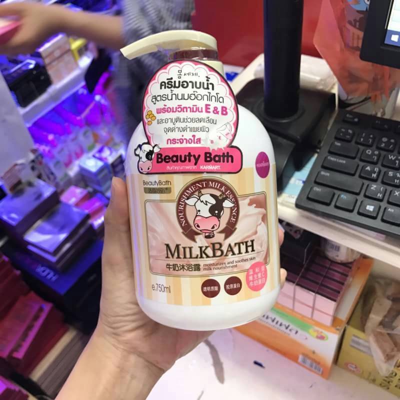 ครีมอาบน้ำสูตรน้ำนมฮ๊อกไกโด
