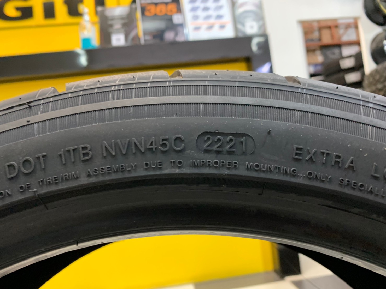 ยางลายซิ่ง 🔥🔥🔥Landsail RS009 205/45R17 👍 ยางใหม่ปี2021