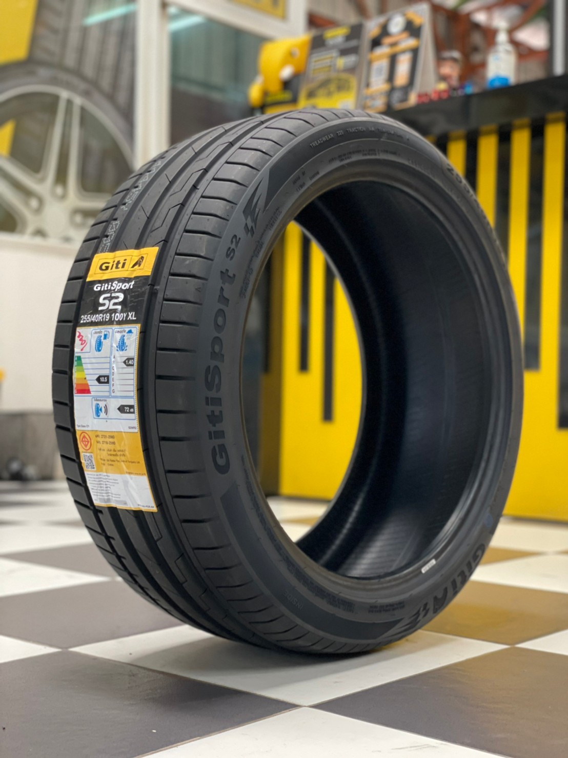 GITI SportS2 255/40R19 ยางใหม่ปี2022 ราคาโปรโมชั่นพิเศษ พร้อมติดตั้งฟรี