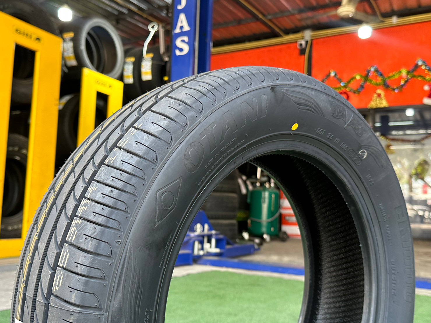 OTANI EK1000 185/60R15 ยางใหม่ปี2023 ราคาพิเศษพร้อมติดตั้งฟรี สามารถสอบถามเพิ่มเติมได้ค่ะ