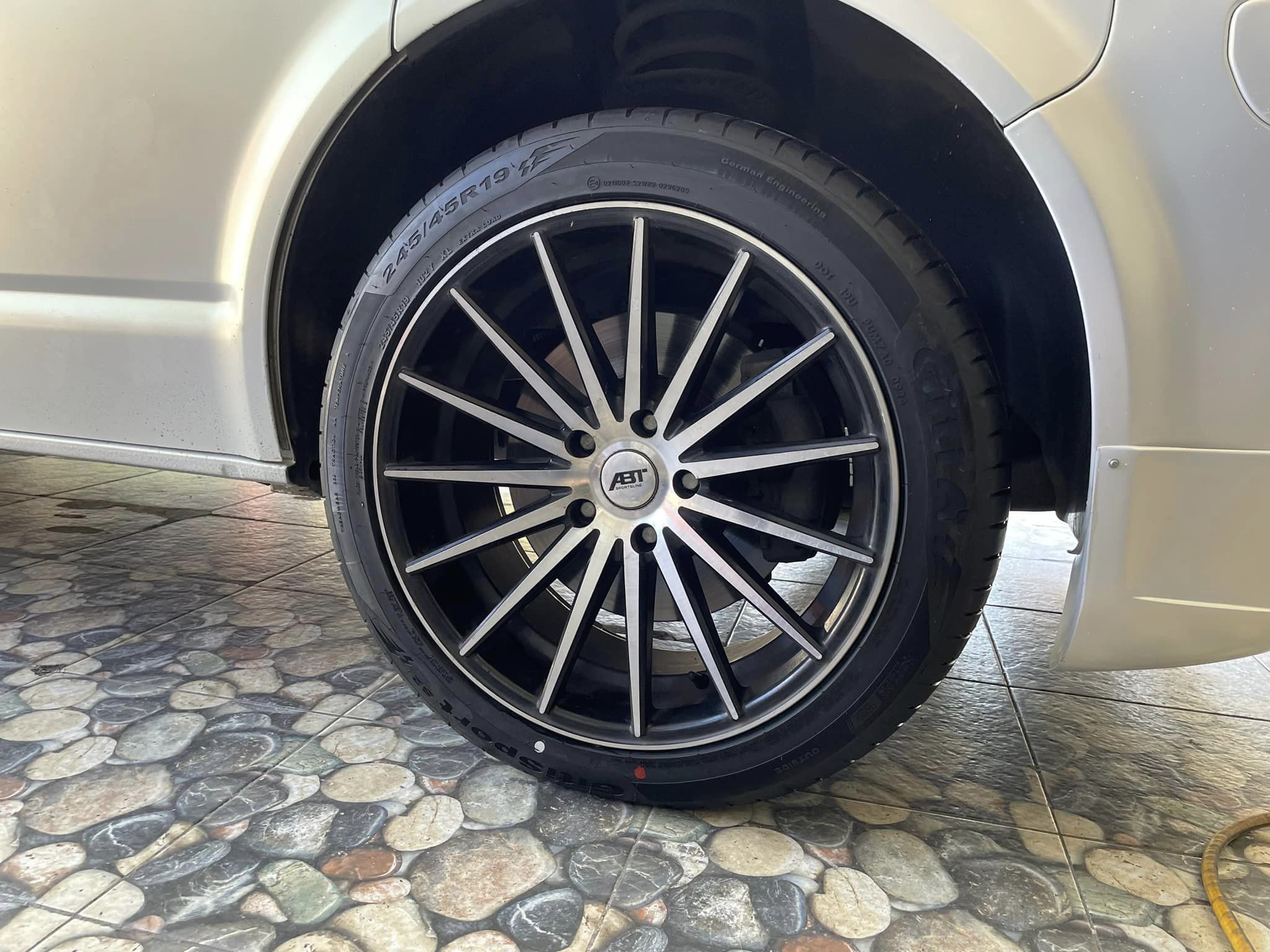🚗#Volkswagen_Caravelle🛞 เปลี่ยนยาง 🛞#ยางจีที #ยางสปอร์ตสมรรถนะการขับขี่สูง 🛞 🛞#Giti_SportS2 245/45R19