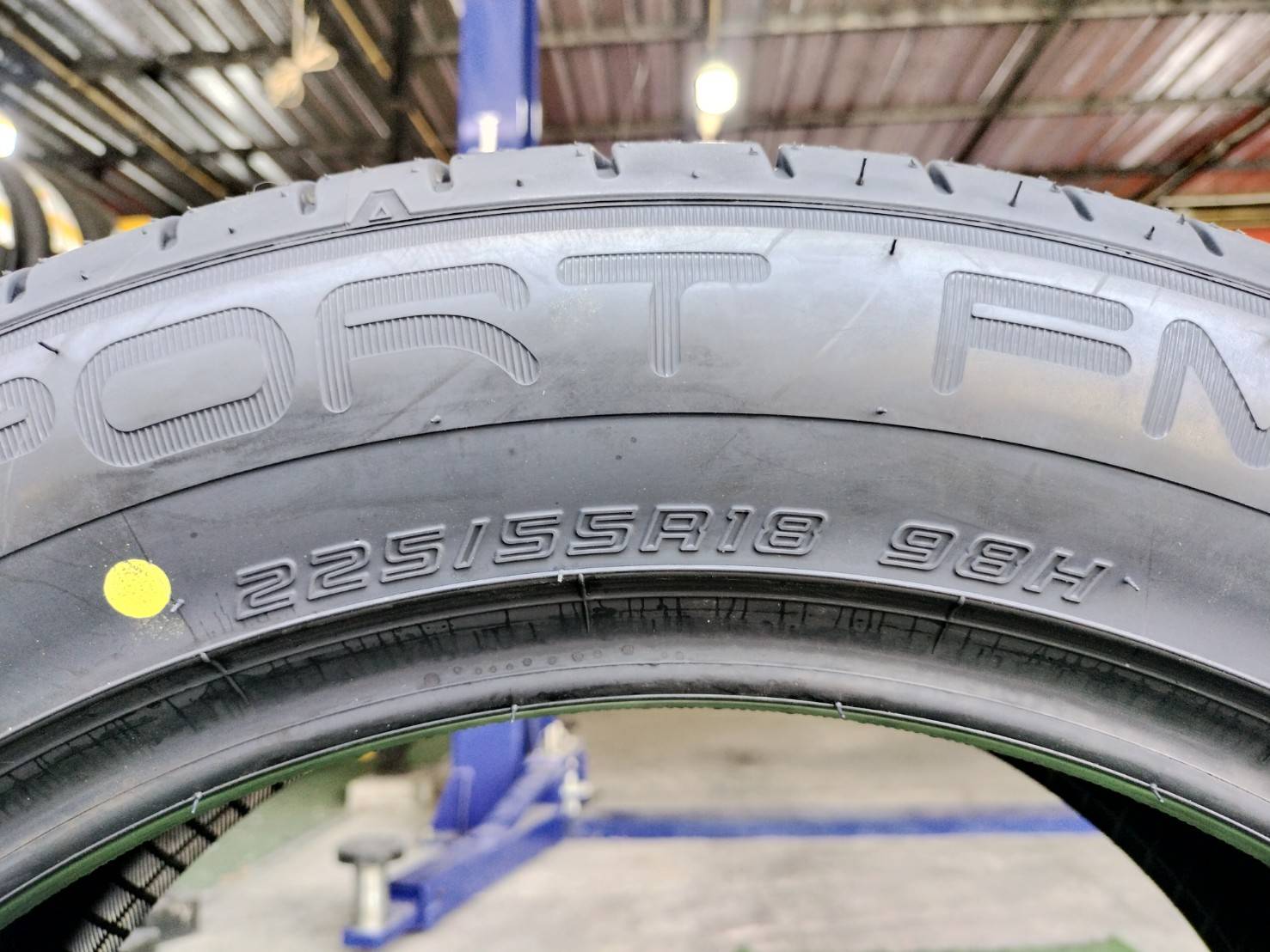 ยางดันลอป ยางพรีเมี่ยม #DUNLOP SP SPORT FM800 225/55R18 ยางใหม่ปี2024 (4เส้น)