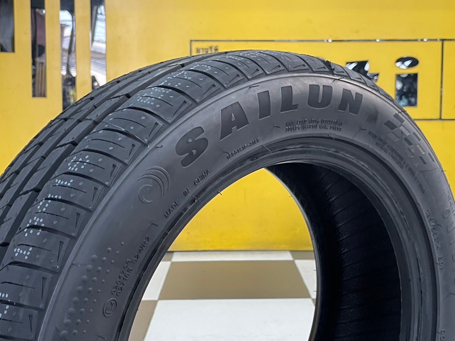 SAILUN ATREZZO ELITE 185/55R14 ยางใหม่ปี2024