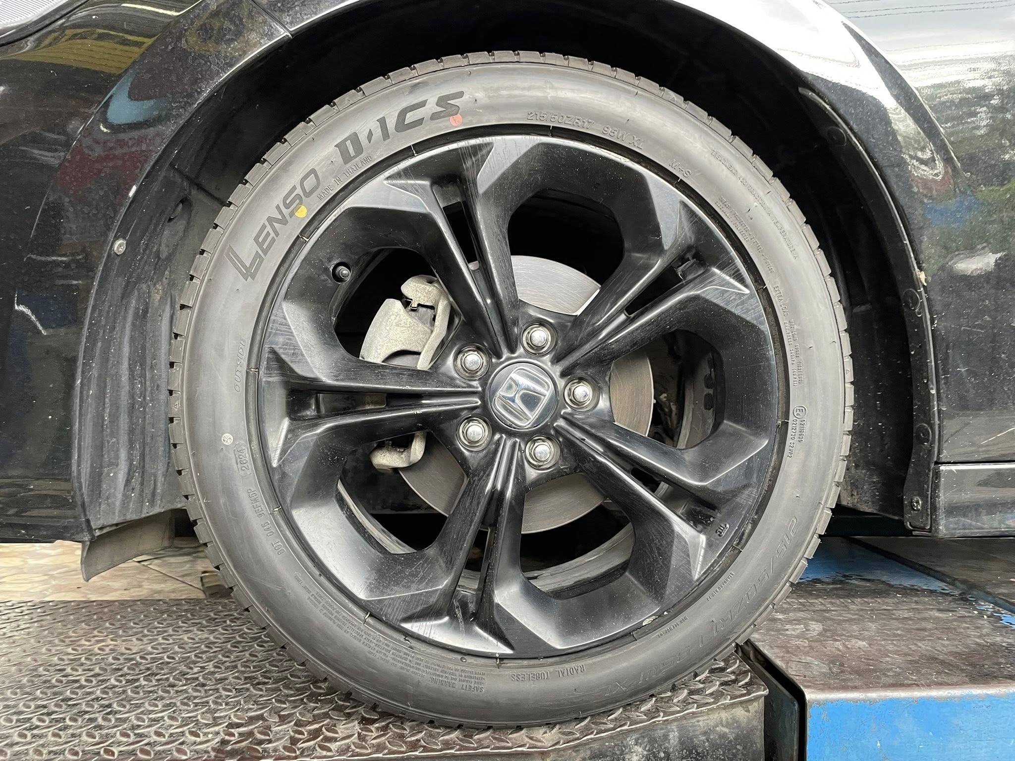 HONDA_CIVIC 🚘เปลี่ยนยาง 🛞🐘#LENSO_D-1CS_215/50R17