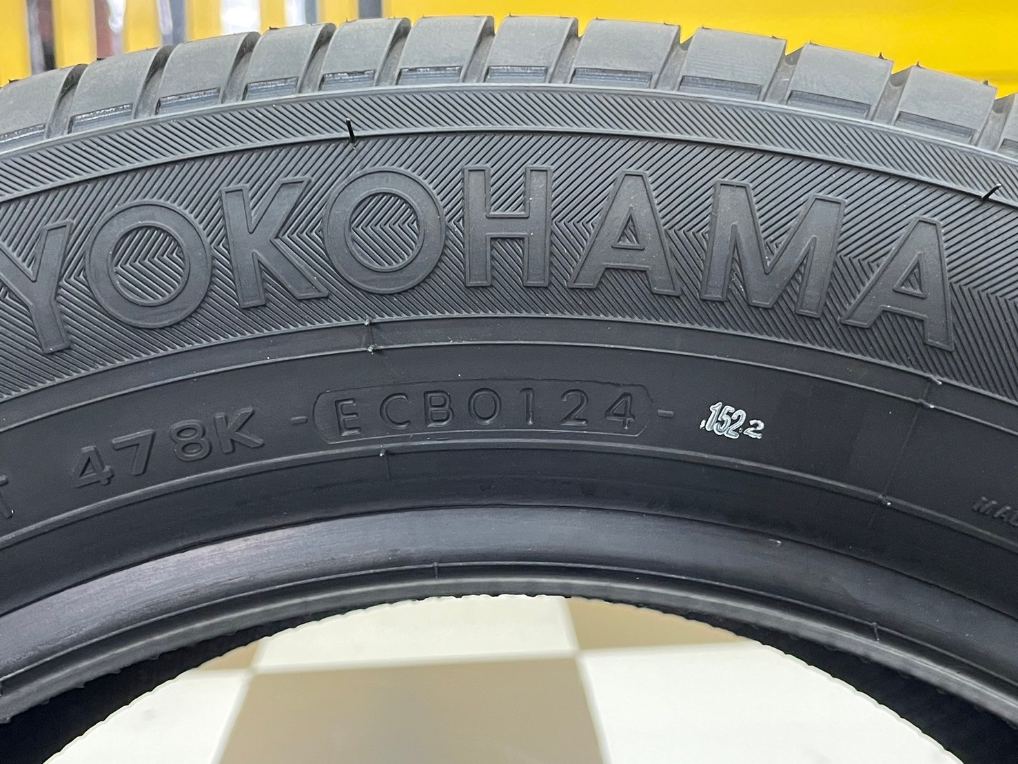 ยางใหม่ Yokohama Advan dB E70 205/55R16 ยางใหม่ปี2024