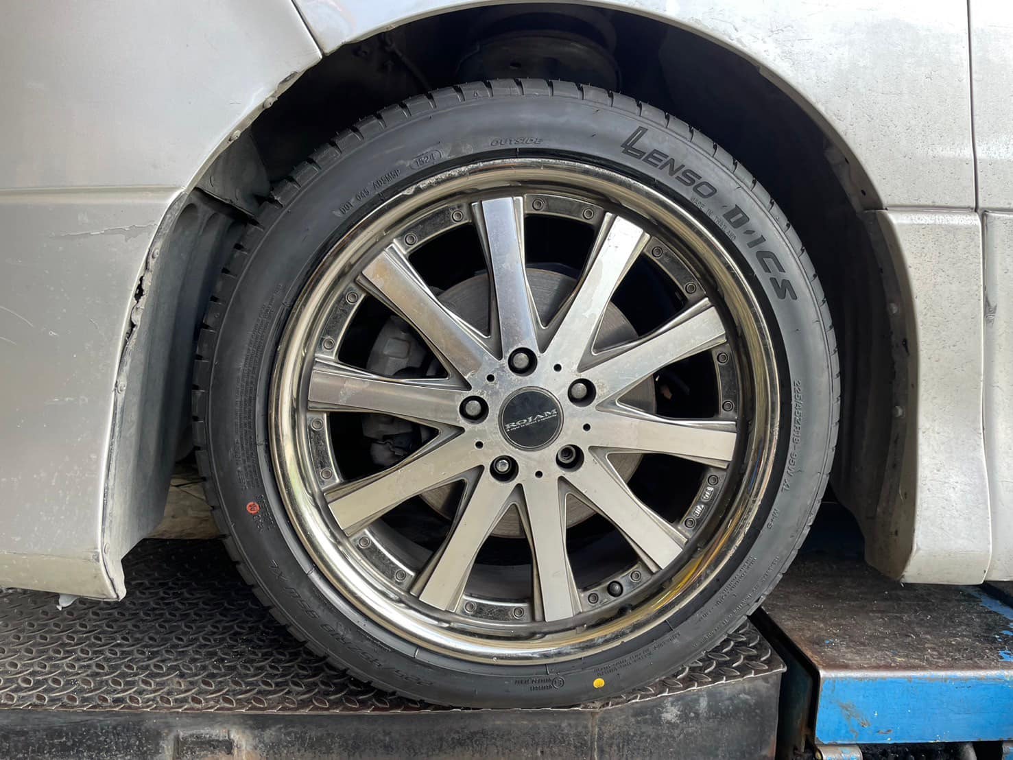 🚘 #TOYOTA_ALPHARD เปลี่ยนยาง 🛞ยางรถยนต์ Lenso D-1CS 225/45R18 ยางใหม่ปี2024