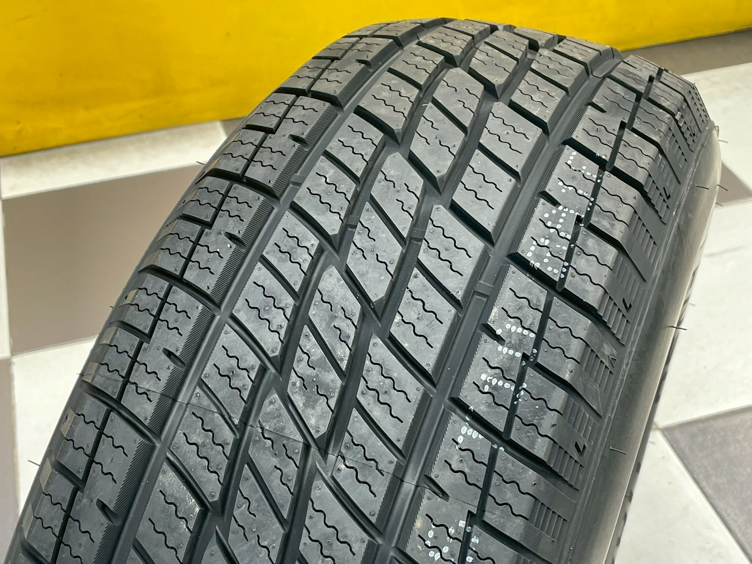 ยางใหม่ LENSO 265/70R16 ยางรถยนต์ GC1 ยางใหม่ปี2025