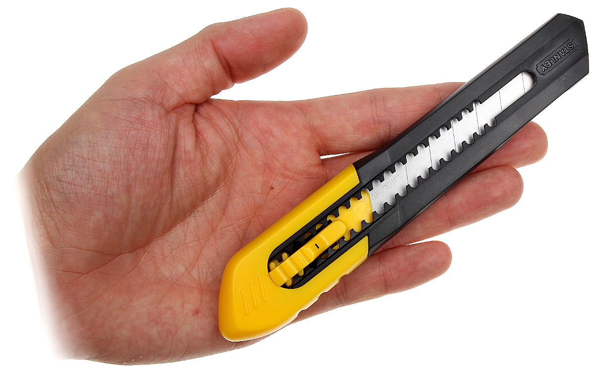 Stanley คัทเตอร์ ใบมีดคม รุ่น Quick Point ขนาดเล็ก 18 มม.
