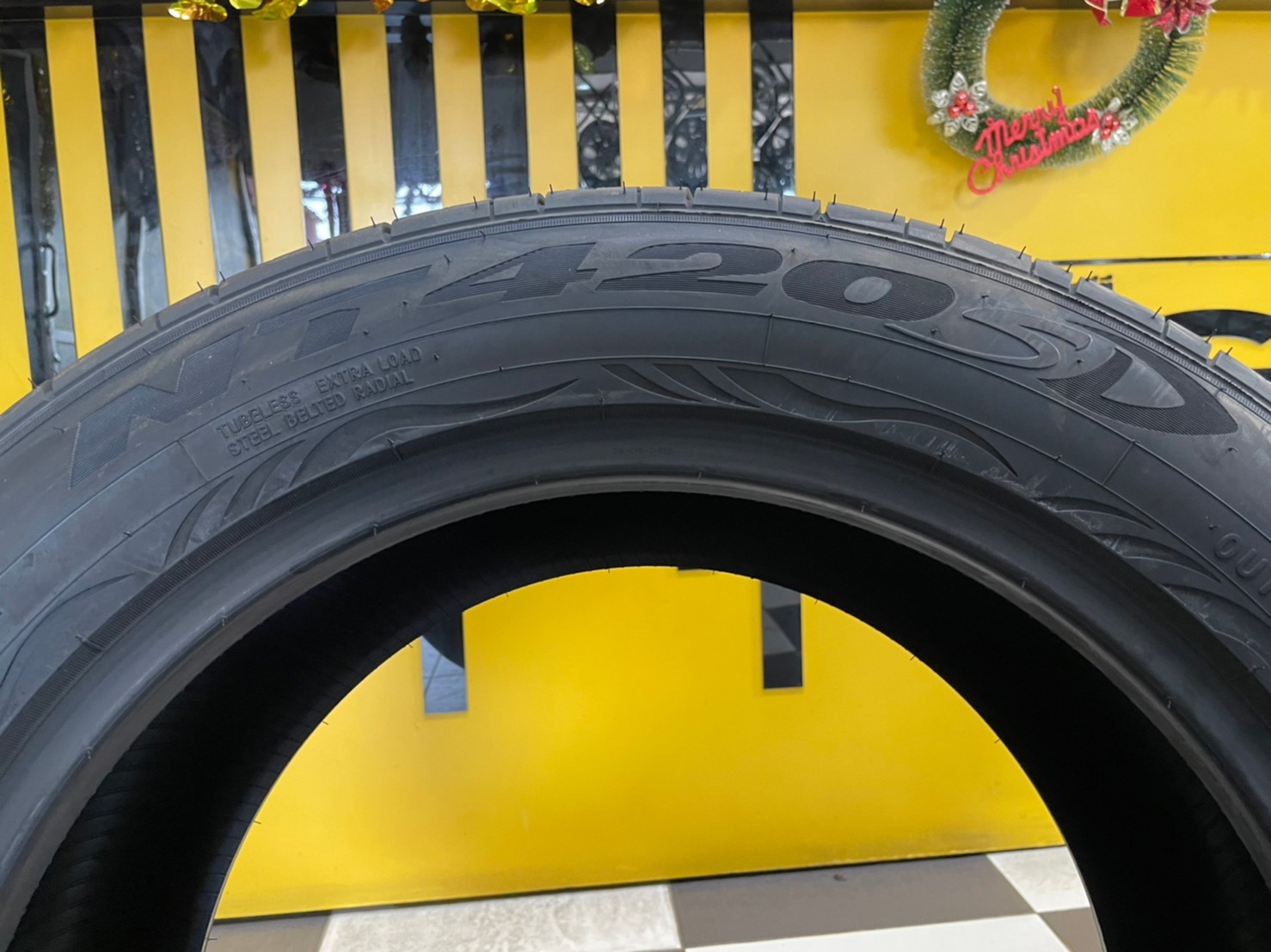 👉NITTO NT420SD 255/50R18ยางใหม่ปี2022🔥ราคาพิเศษ สินค้ามีจำนวนจำกัด