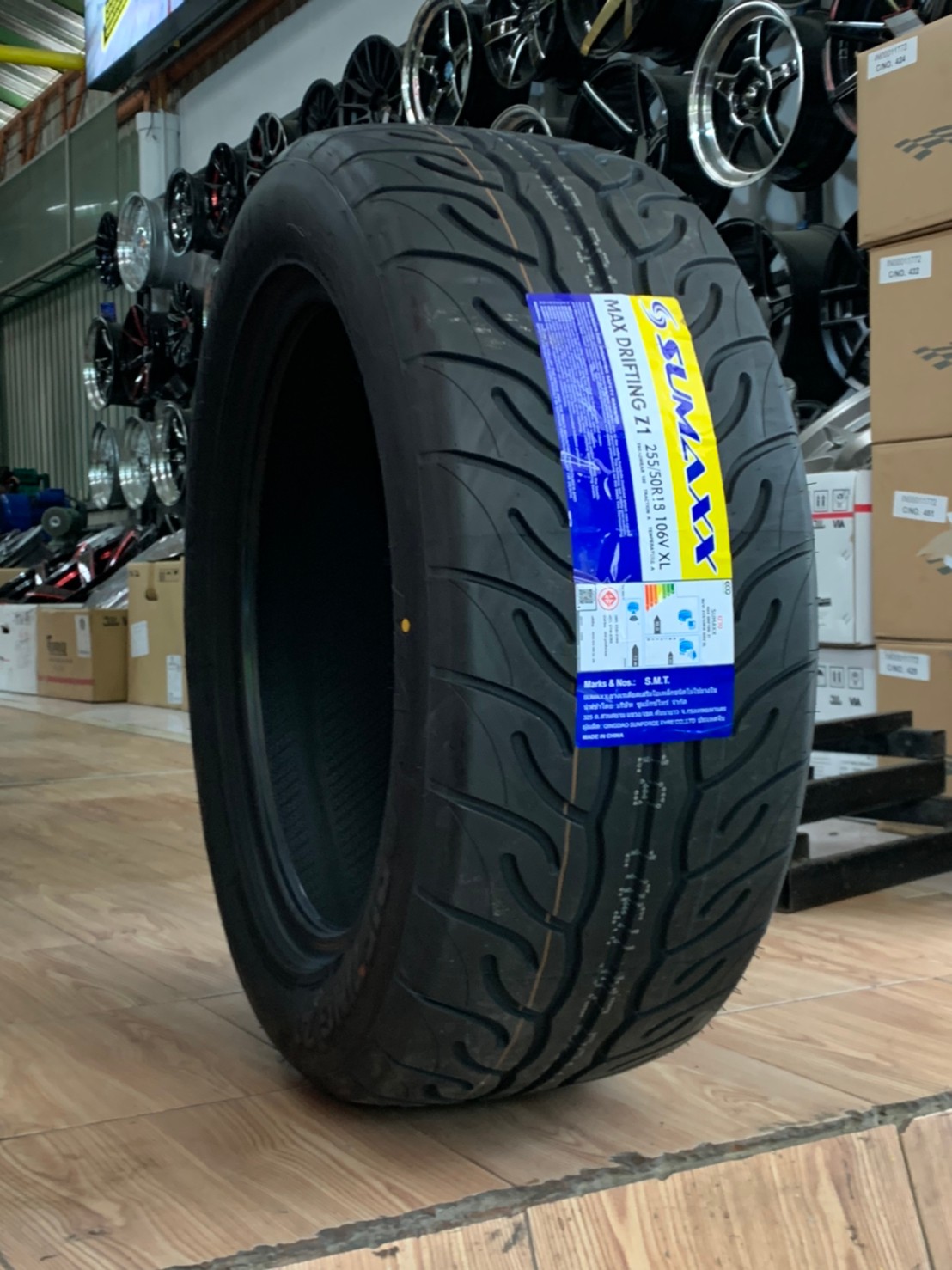 SUMAXX DRIFTING Z1 255/50R18 ยางใหม่ปี2021 พร้อมติดตั้งฟรี