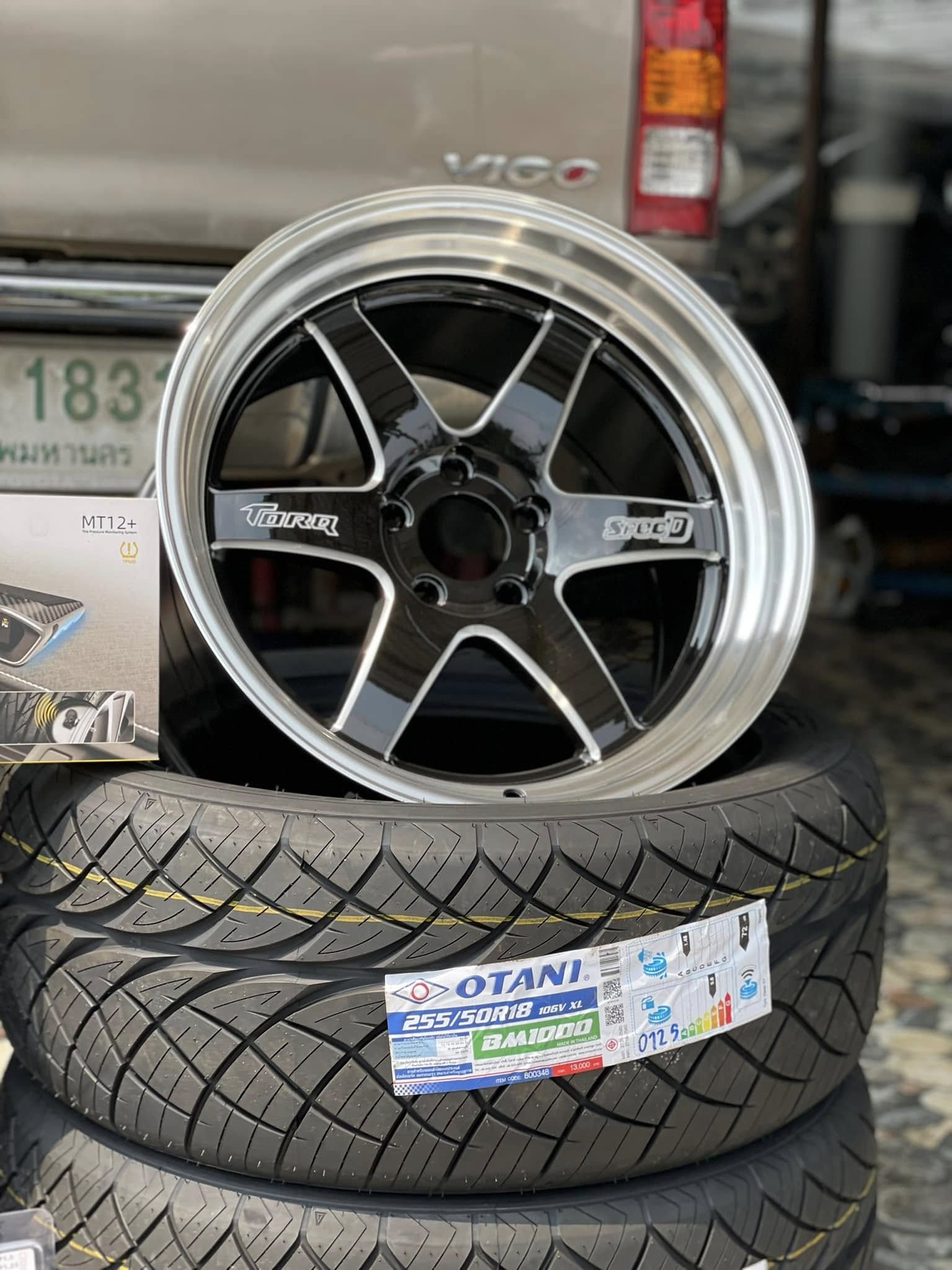 🚘 #TOYOTA_VIGO🛞 #OTANI #BM1000 255/50R18 #ล้อTORQ_D1S 18X9.518X10.5 ET+25 5X114.3 #บริการตั้งศูนย์ล้อ