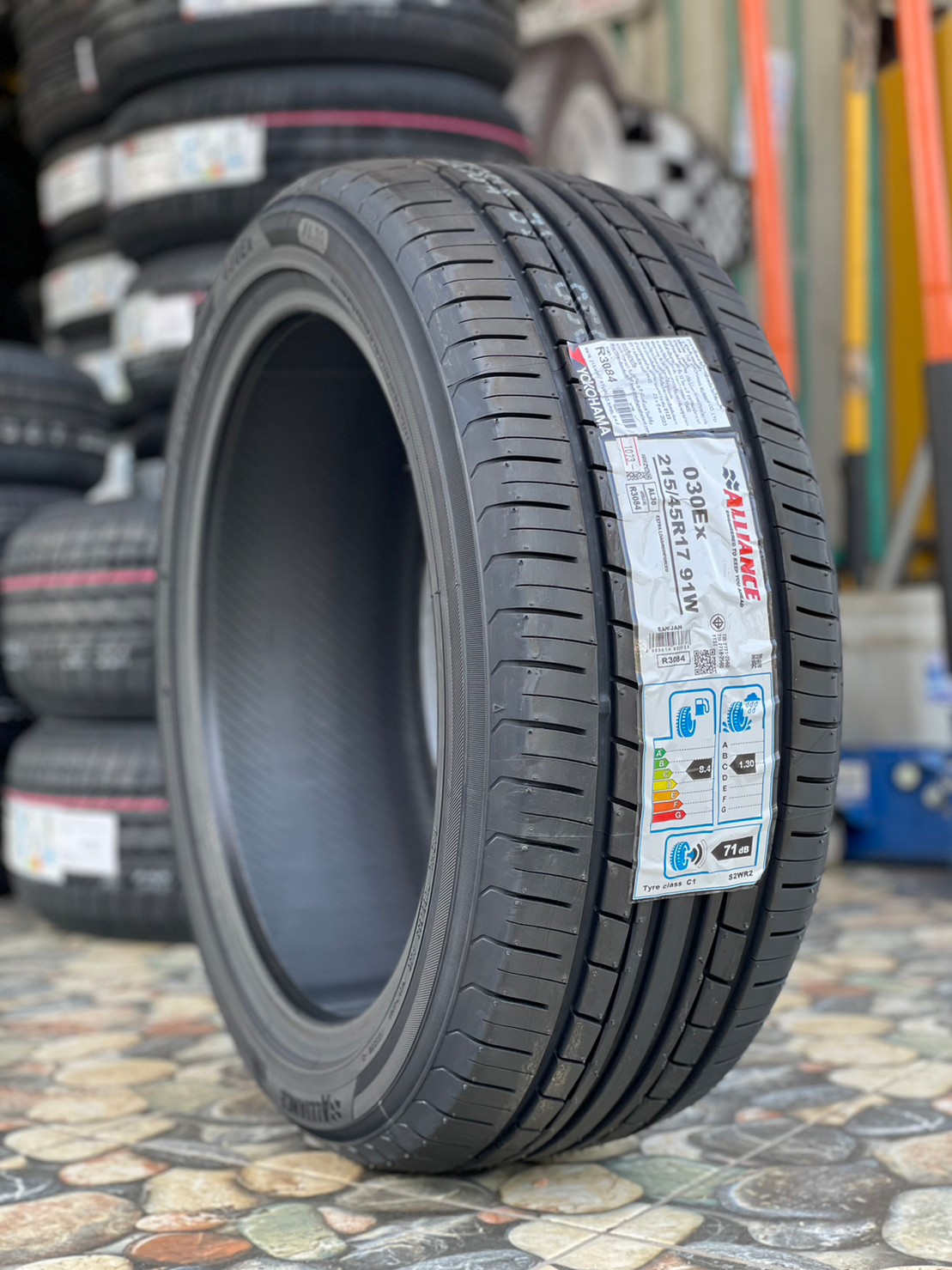 215/45R17 ALLIANCE AL30 By YOKOHAMA ยางใหม่ปี2023