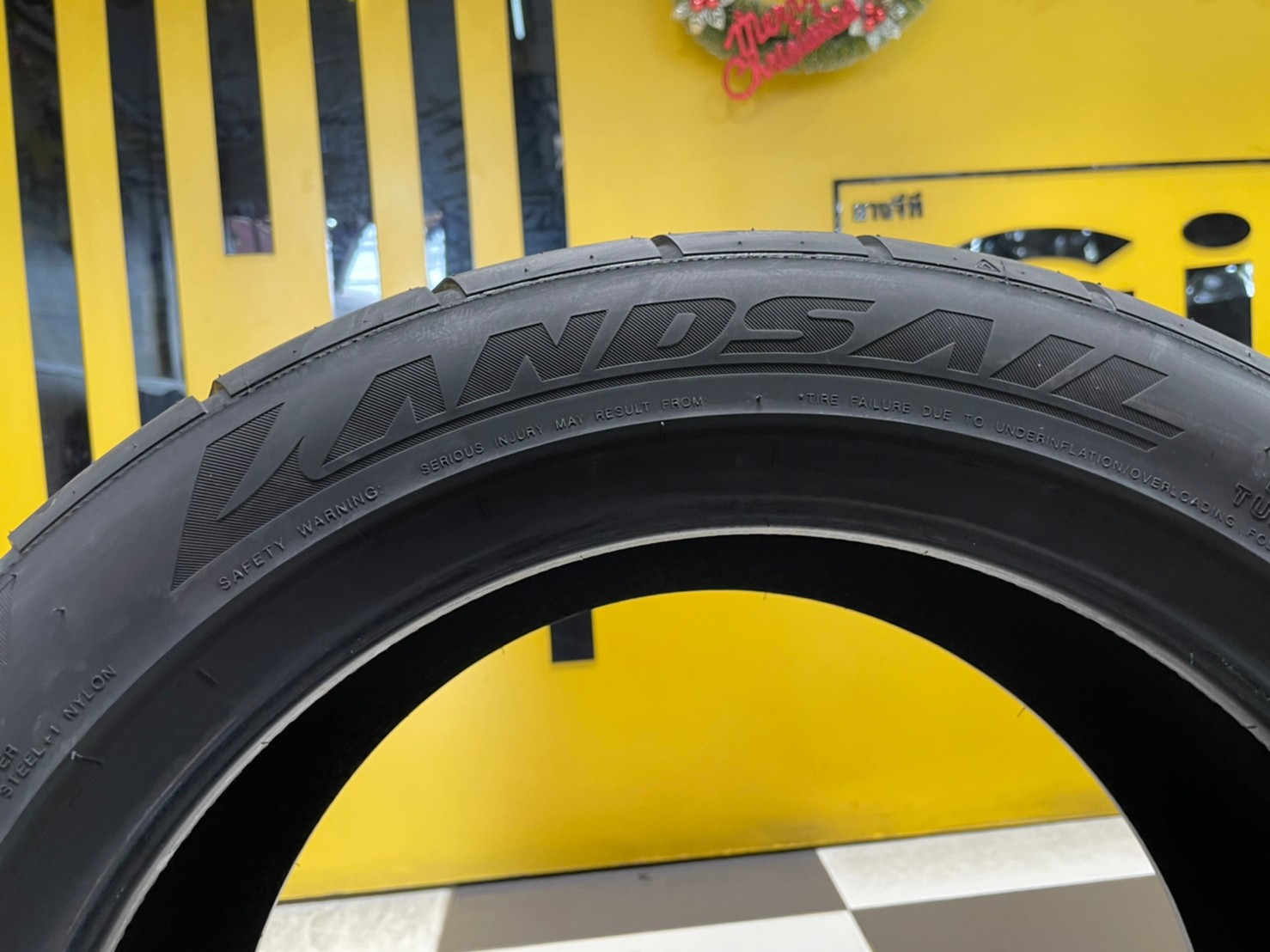 195/50R15ยางสปอร์ตลายซิ่ง คุณภาพดี Lansail RS009 ยางปี2023
