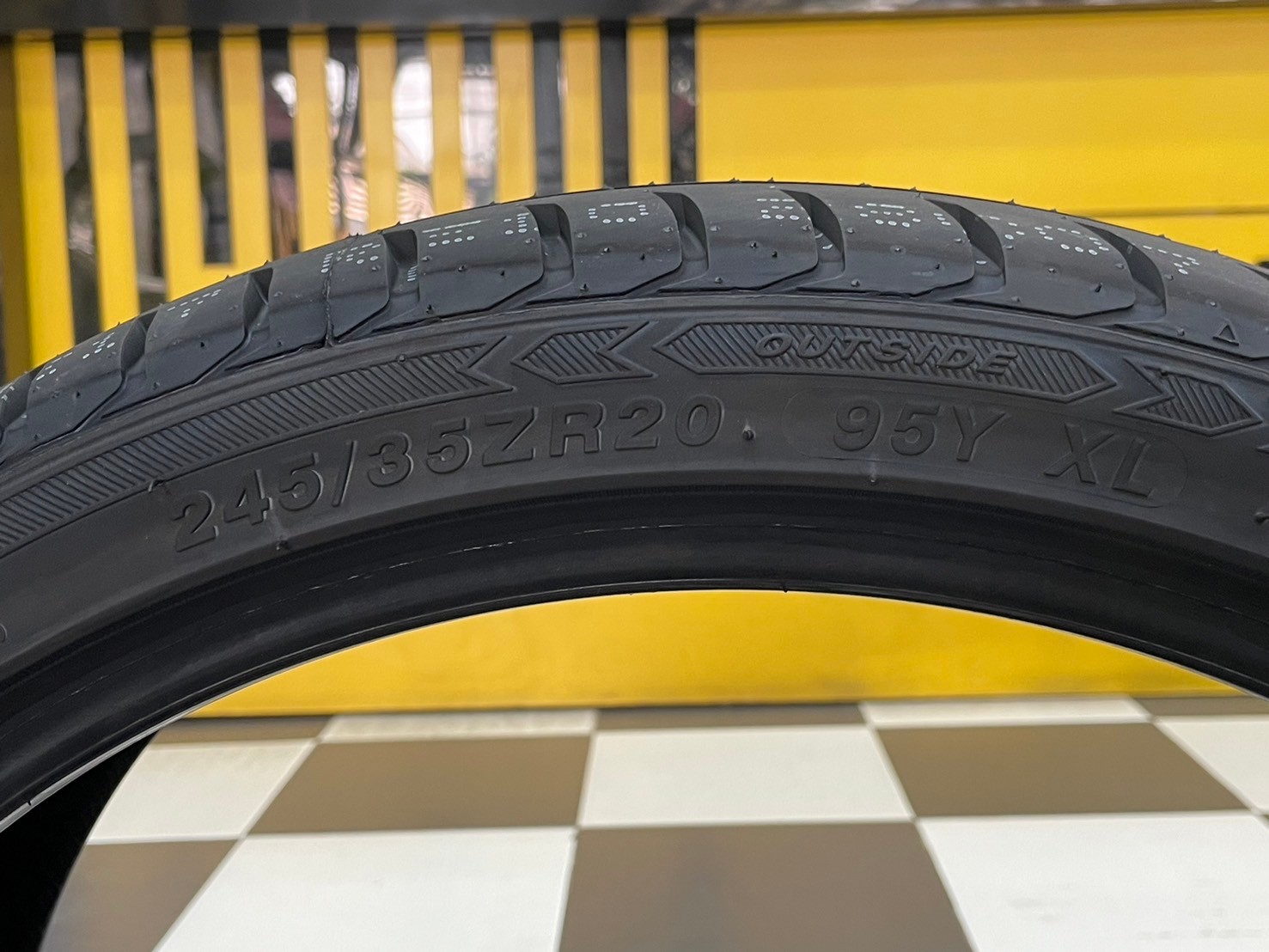 ยางไซหลุน #Sailun Atrezzo ZSR 245/35R20 ยางใหม่ปี2024