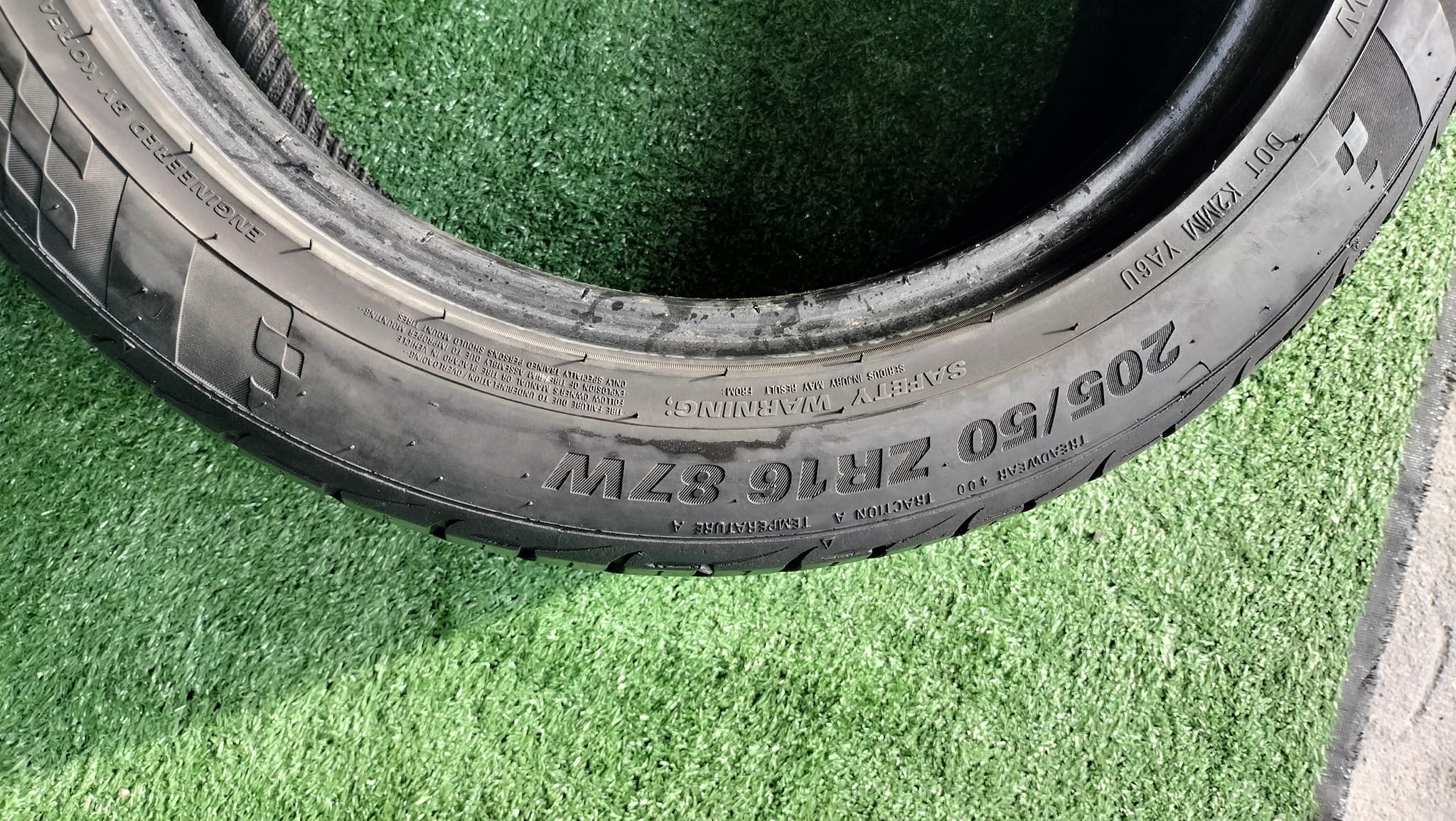 ยางมือ2 สภาพดี ดอกลึก หนา ยางยี่ห้อ KUMHO PS31 205/50ZR16 เส้นละ 400 บาท เหลือ 2เส้น