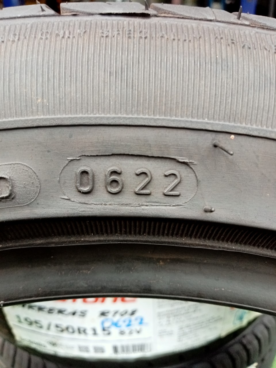 #ยางใหม่ปีเก่า ดีสโตน #Deestone CARRERAS R702 195/50R15 ยางใหม่ปี2022