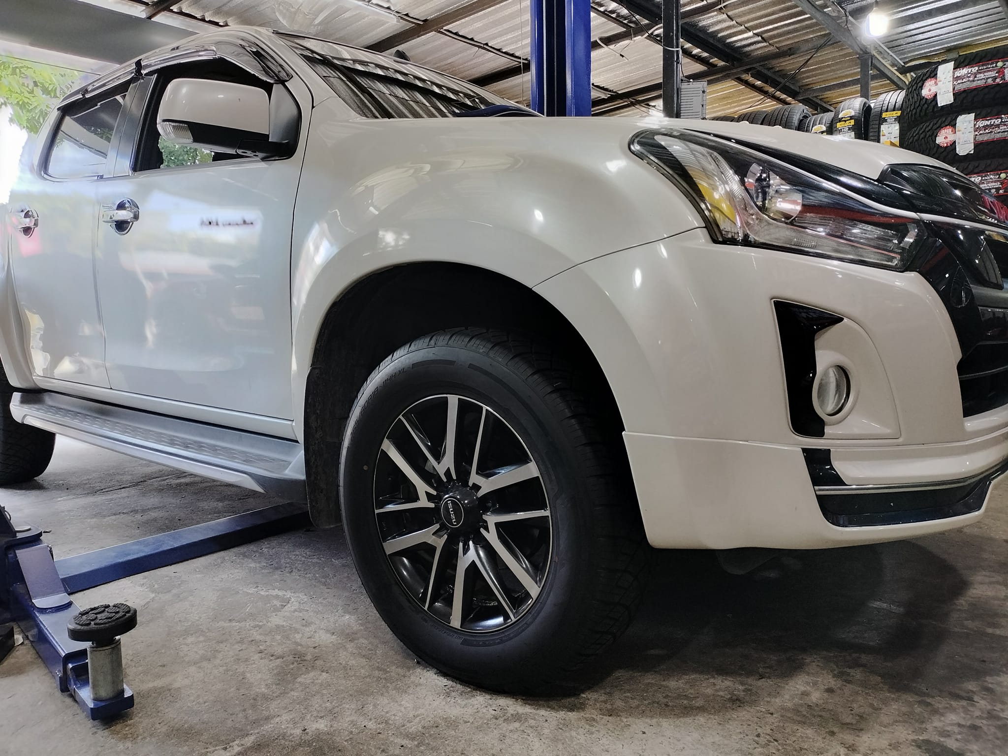 #ISUZU_DMAX #LENSO_D1SP_265/60R18