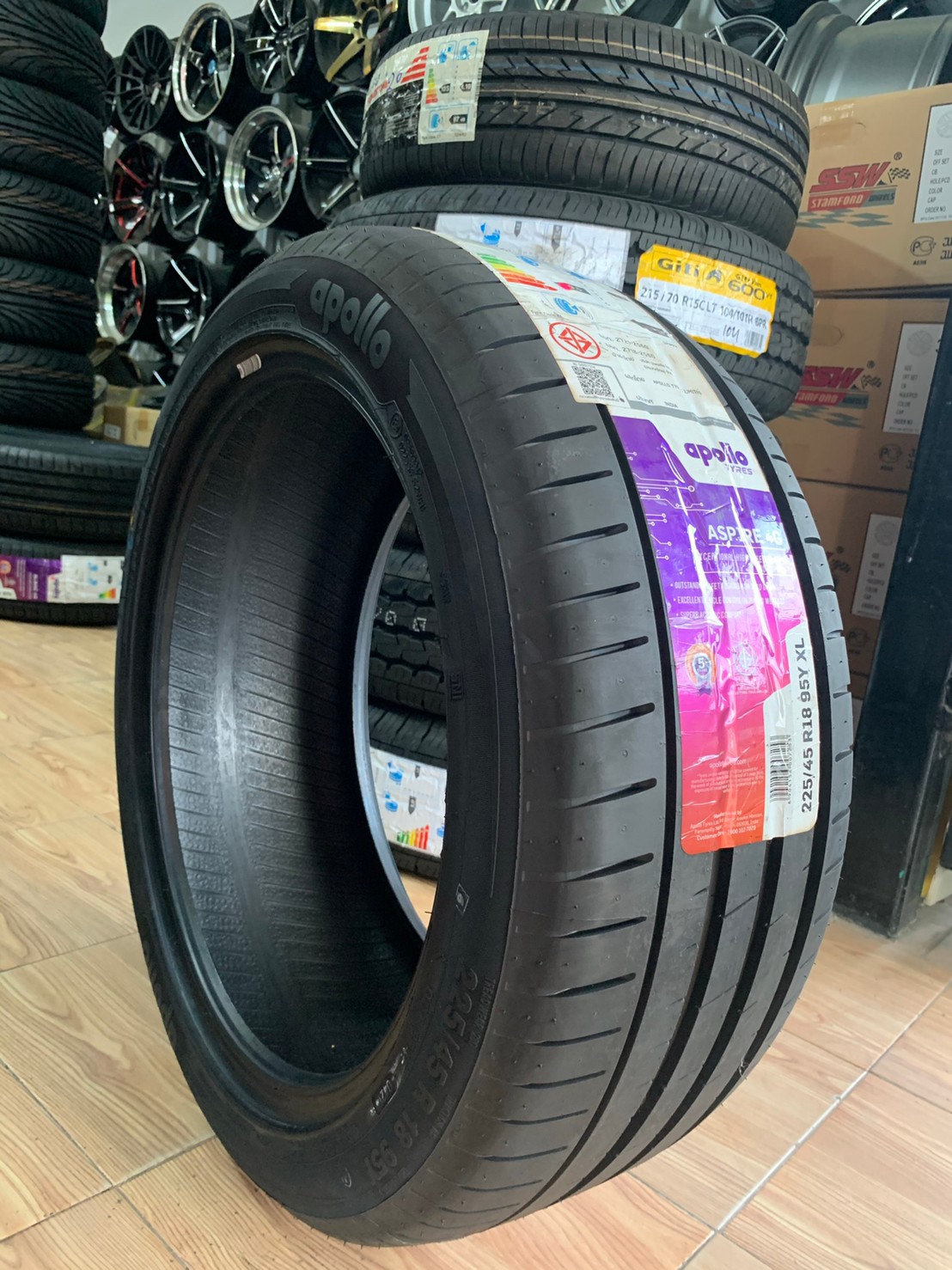 ยางApollo Aspire4G 225/45R18 ยางสปอร์ตคุณภาพดี นุ่มเงียบ ยางปี2021