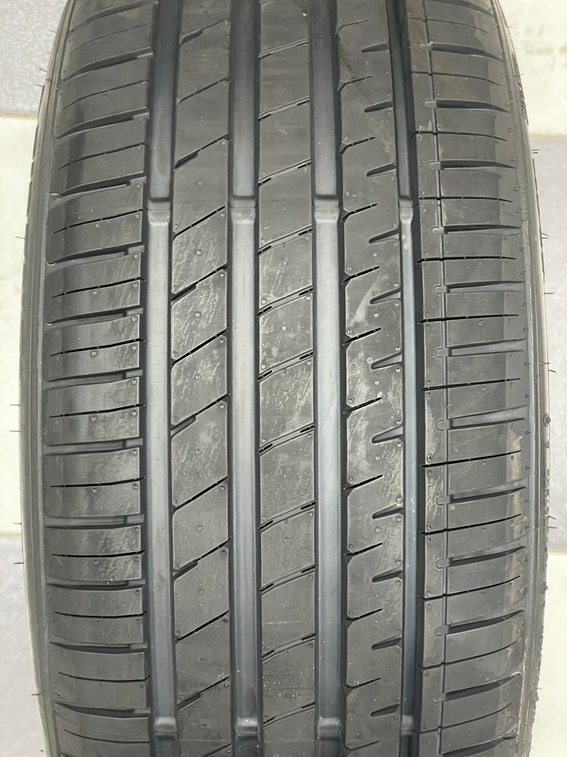 ยางใหม่FIRENZA ST01A 225/40R18 ยางใหม่ปี2023 (4 เส้น)🔥🔥PROMOTION🔥🔥