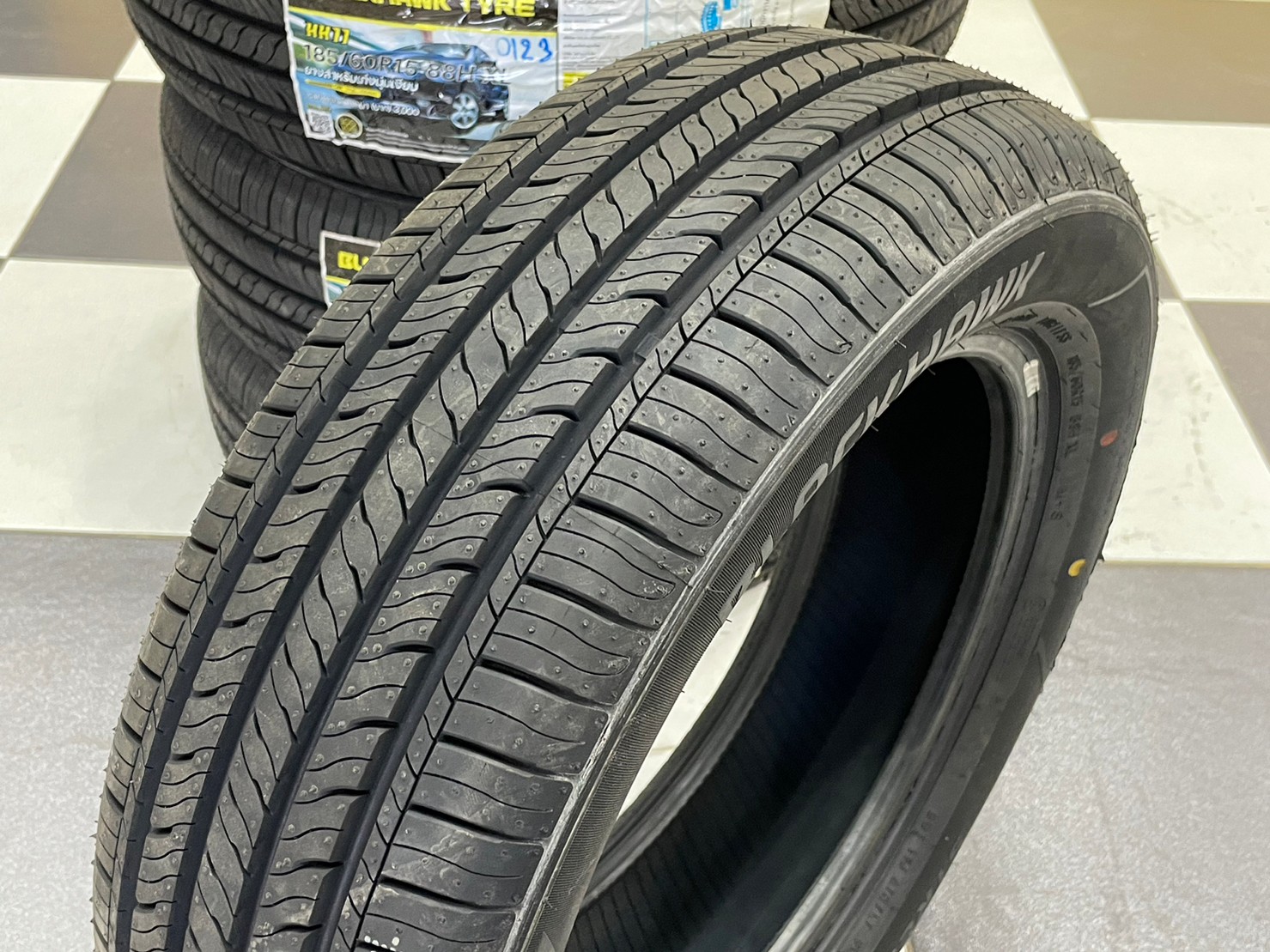 ยางใหม่ #BLACKHAWK HH11 185/60R15 ยางใหม่ปี2023