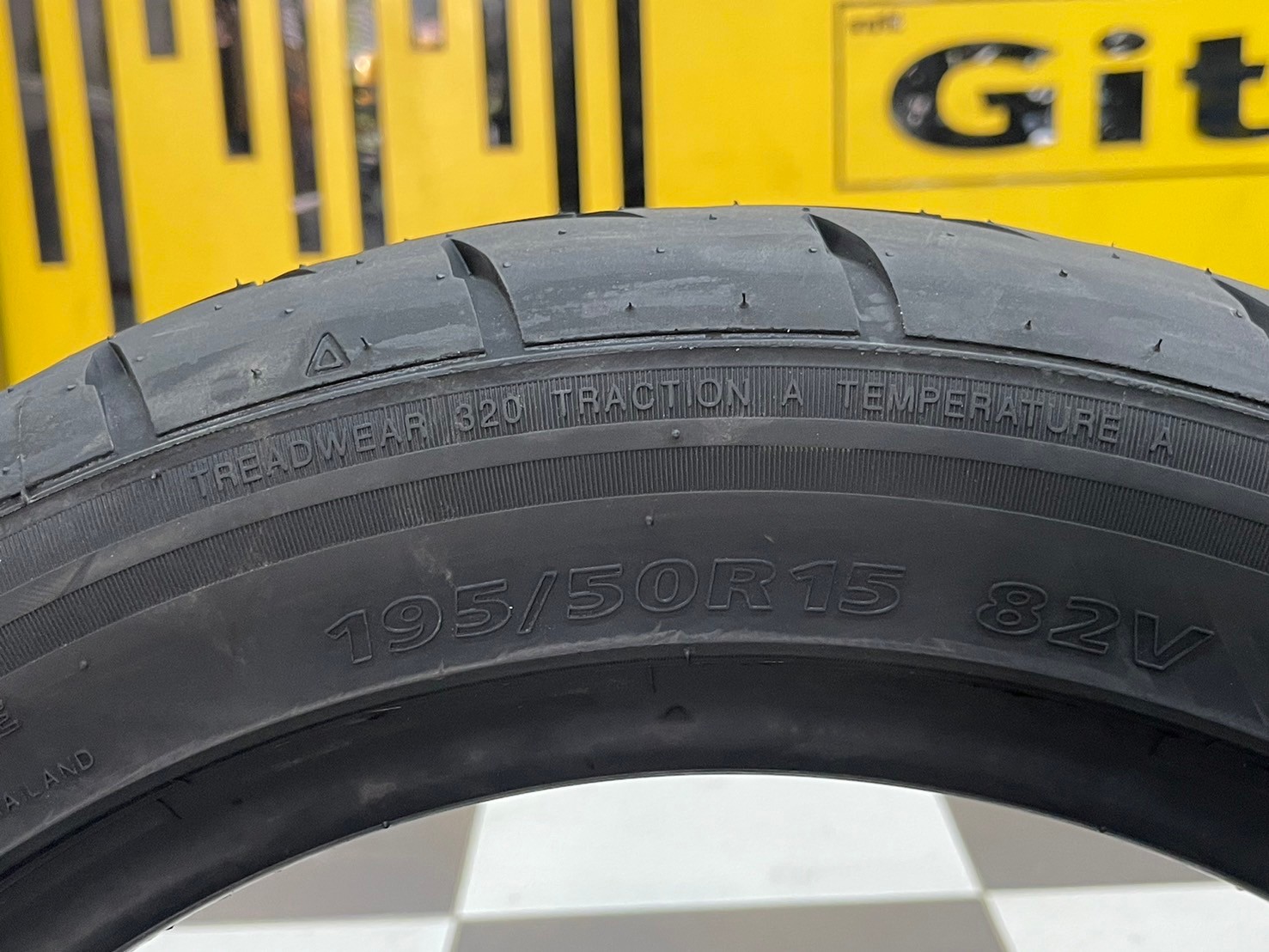 ยางลายซิ่ง 🔥🔥🔥#Landsail #RS009 195/50R15👍 ยางMade in Thailand 🔥🔥ยางสปอร์ต นุ่ม หนึบ ยางใหม่ปี2024