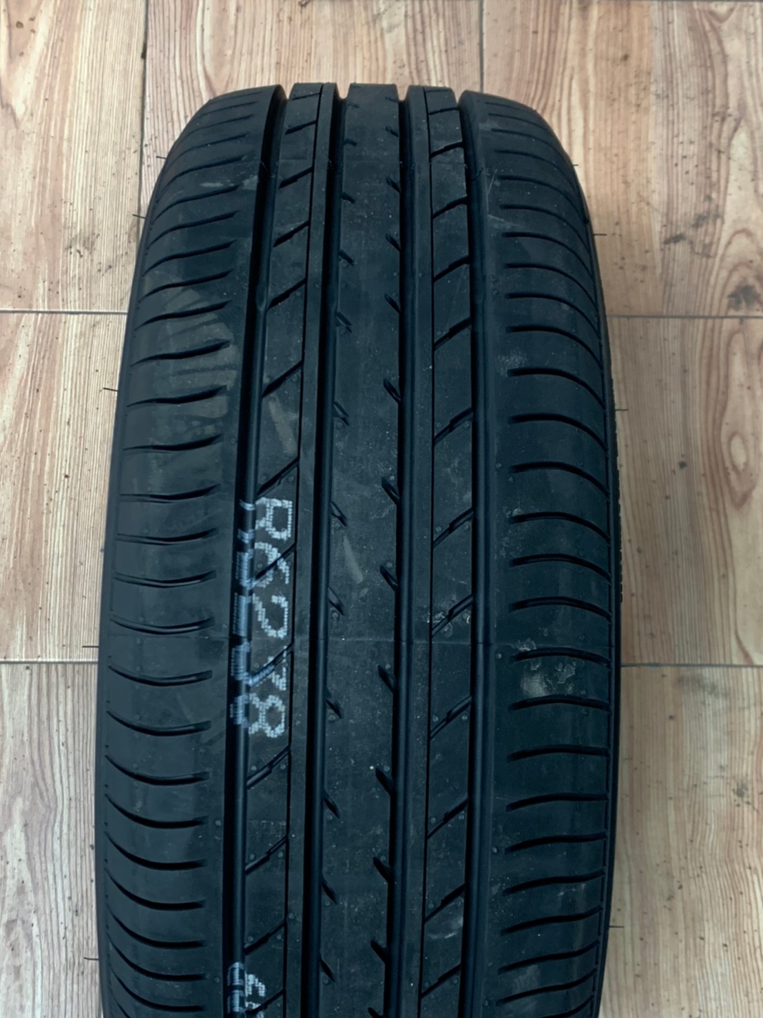 YOKOHAMA E70 205/55R16ยางใหม่ปี2021 ยางคุณภาพดีนุ่มเงียบ ยางสายพันธุ์ญี่ปุ่น