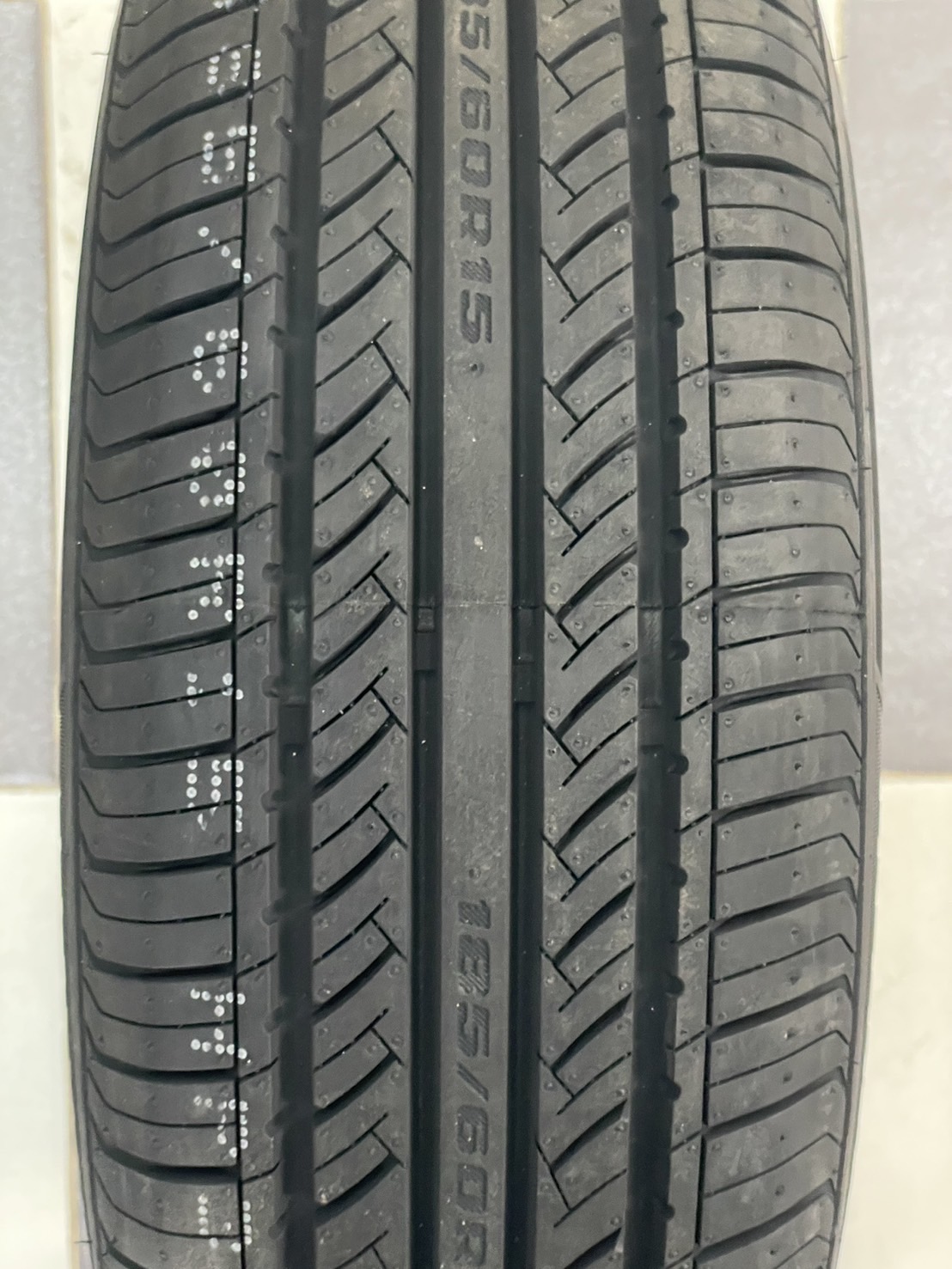 ยางใหม่ SAILUN ATREZZO 185/60R15 ยางใหม่ปี2024 ยางคุณภาพดี นุ่มเงียบ