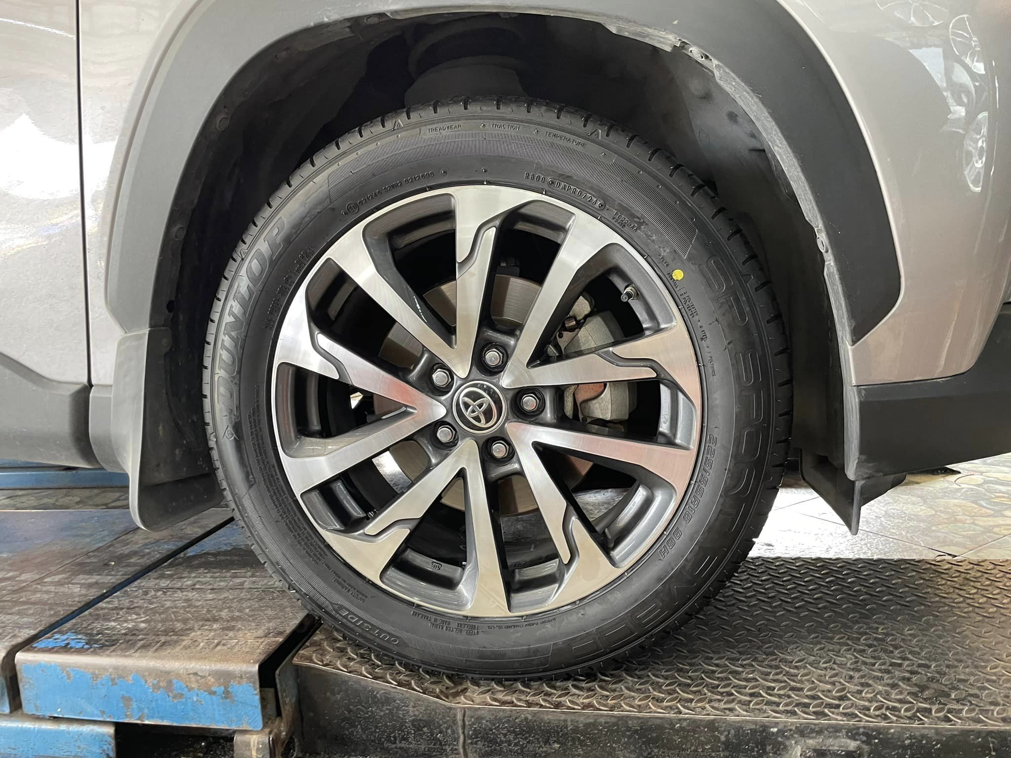 #TOYOTA_COROLL_CROSS🛞 ยางใหม่ DUNLOP SP SPORT FM800 22/55R18 ยางใหม่ปี2024