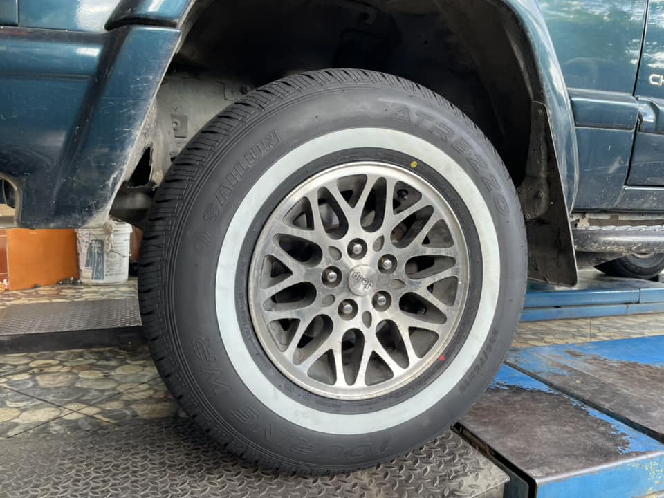 🚘 #JEEP_CHEROKEE เปลี่ยนยาง 🛞 #SAILUN_ยางขอบขาว 235/75R15 ยางขอบขาวคุณภาพดี นุ่มเงียบ