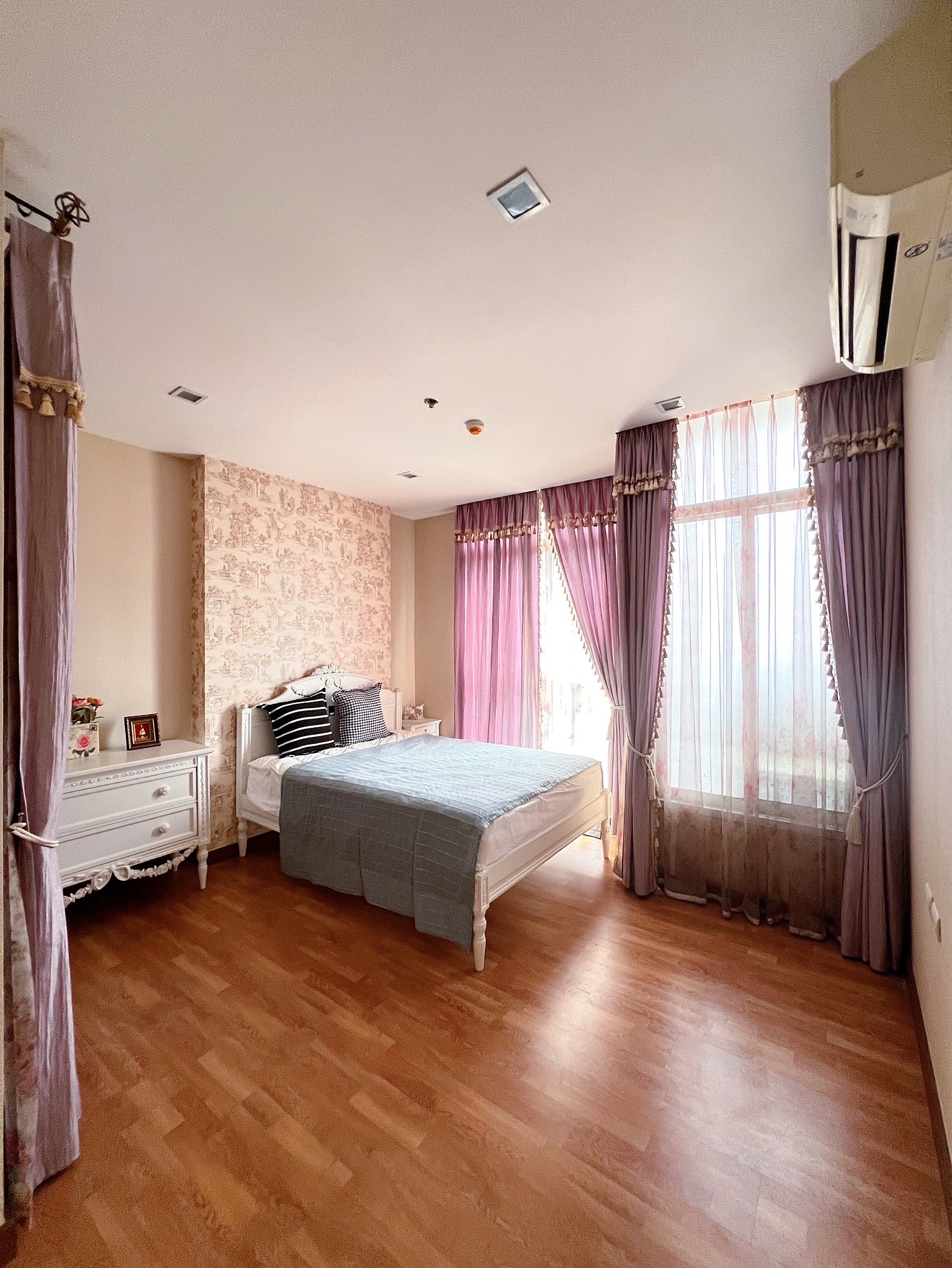 *FOR SALE* The Coast Bangkok สี่แยกบางนา Skywalk เชื่อมกับ BTS บางนา