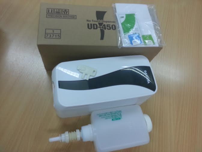 เครื่องจ่ายสบู่เหลวอัตโนมัติ SARAYA รุ่น UD-450