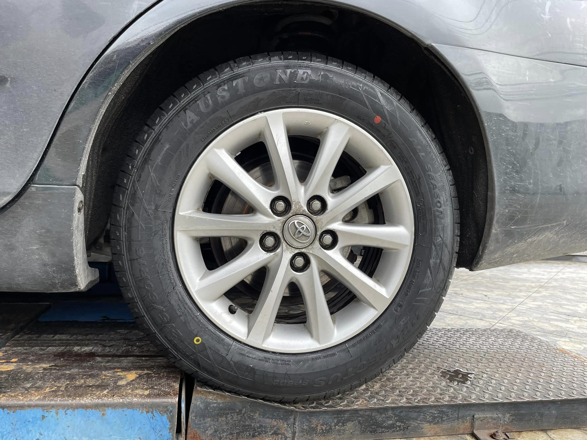 #TOYOTA_CAMRYเปลี่ยนยาง #AUSTONE_SP602_215/60R16 #บริการตั้งศูนย์🛠