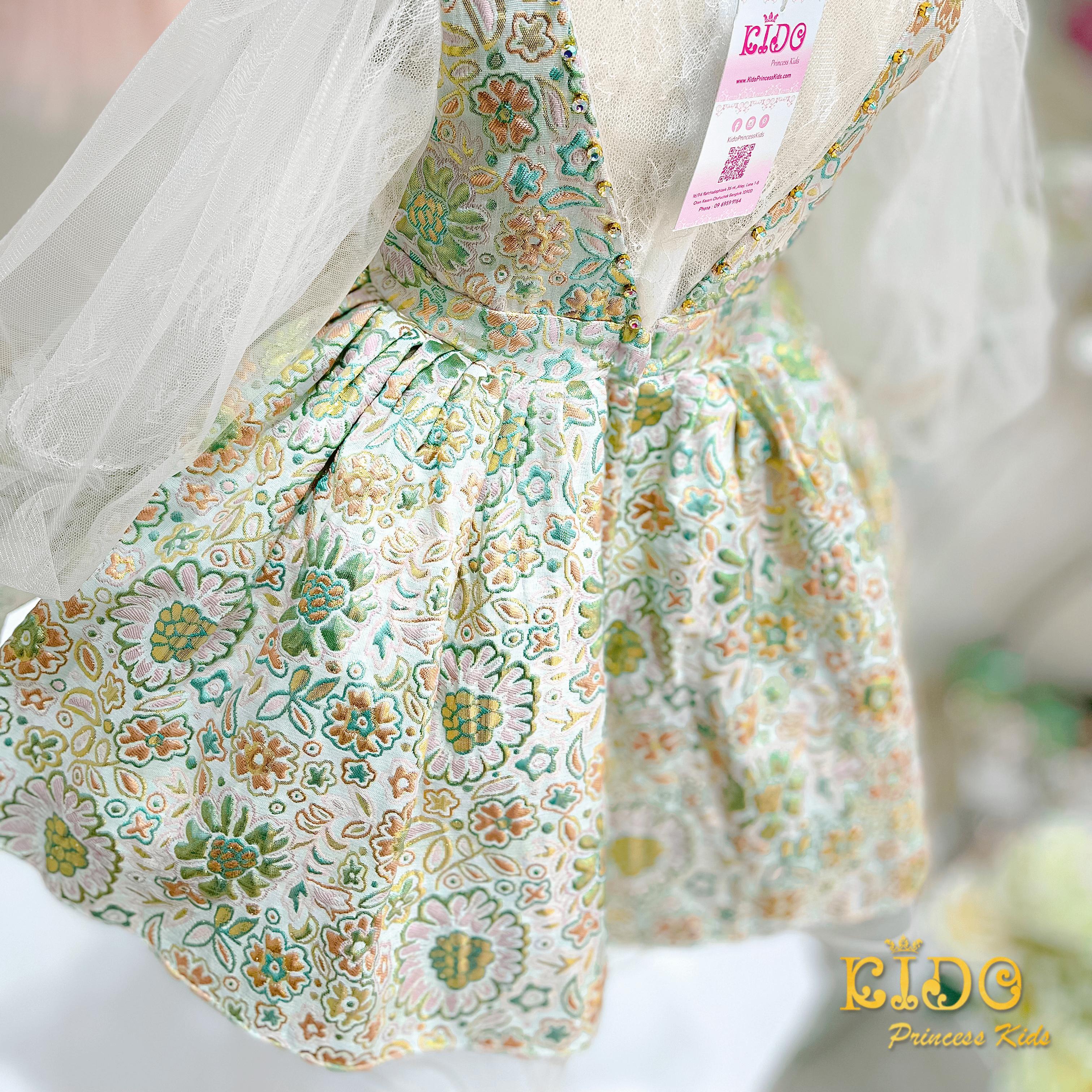 ชุดเจ้าหญิง(หน้าร้านอยู่รัชดา ลองได้ถ่ายรูปจากชุดจริง)W18331สีเขียวทอง แขนยาวซีทรู สวยหวานงานหรู กระโปรงสั้น