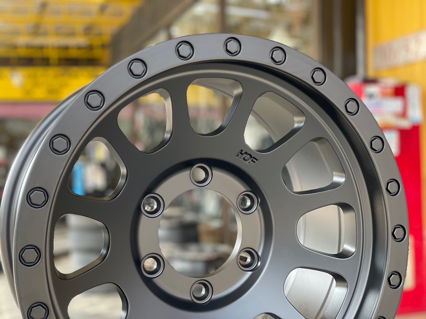 #ล้อแม็กซ์ใหม่ขอบ16 ลายออฟโรด #ระฆังคว่ำ #Model_HF268B 16x8.5 ET0 6x139.7 สีดำด้าน