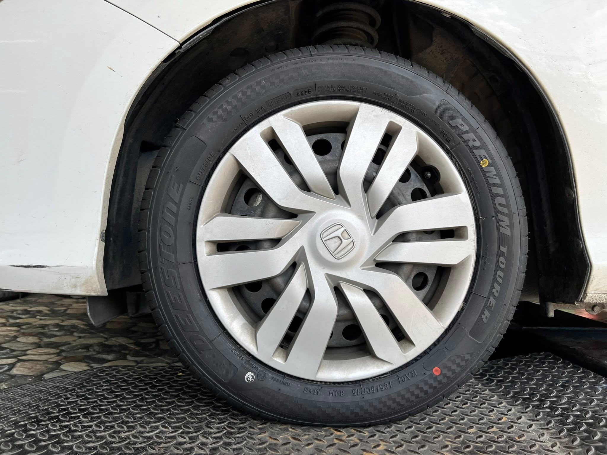 HONDA_CITY🚘เปลี่ยนยาง 🛞🐘#DEESTONE_RA01_185/60R15