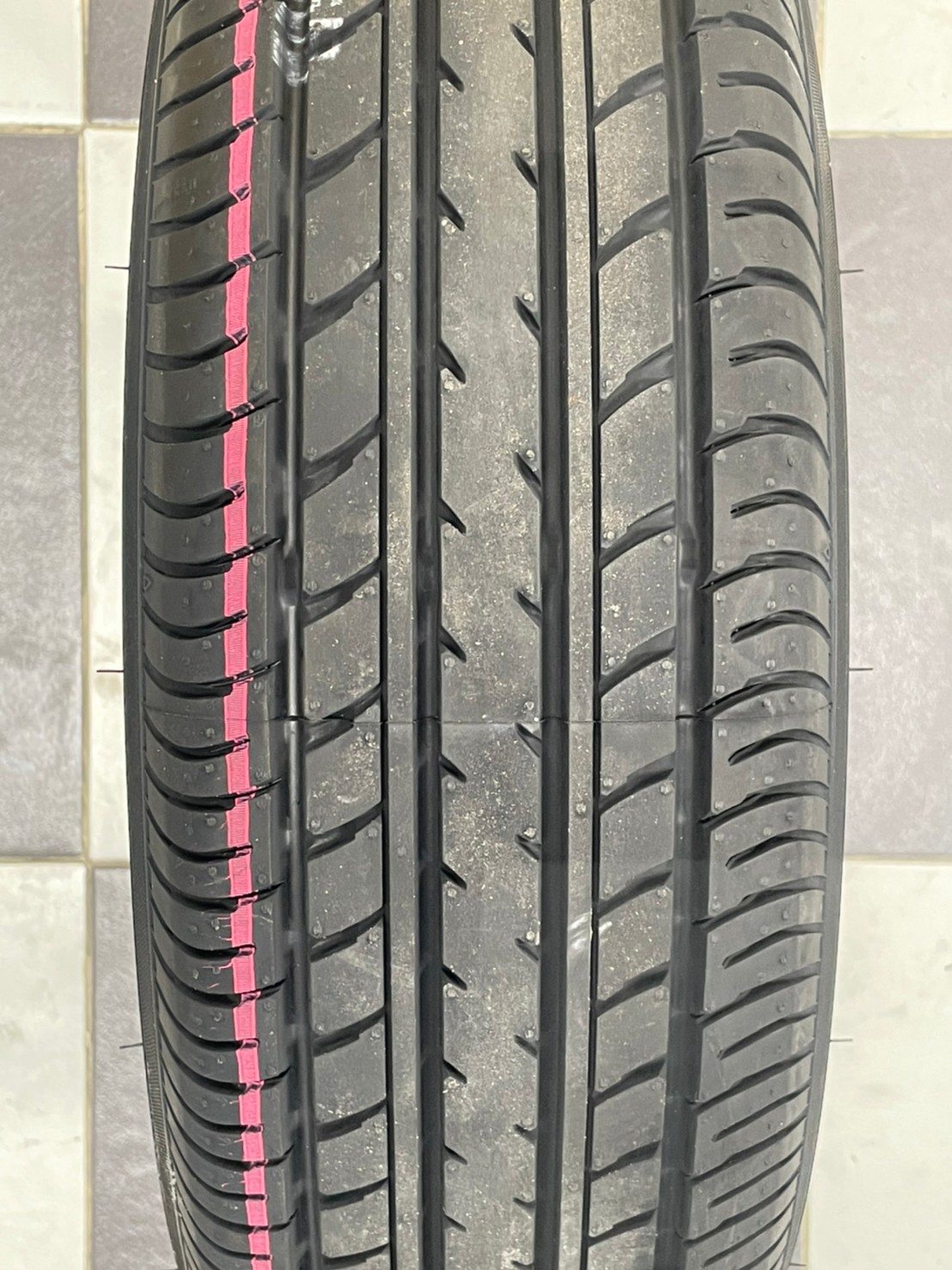 ยางใหม่YOKOHAMA ADVAN DB E70 185/60R15