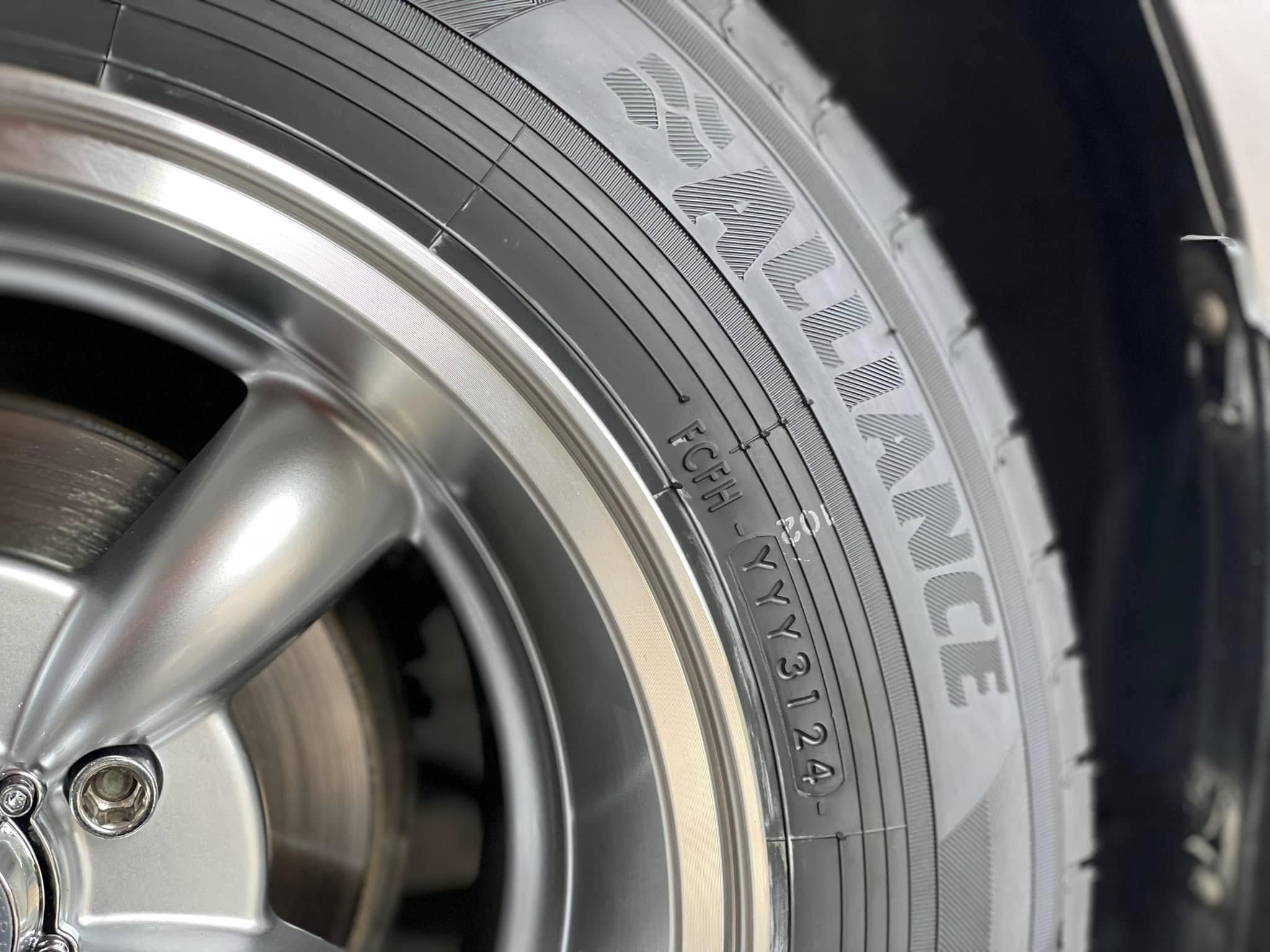 เสริมหล่อ ล้อพร้อมยาง #HONDA_CITY 🚘❤️💫 🛞🛠 #ALLIANCE_030EX 175/70R13 🛞🐘#ล้อกล้วยขอบ13 #MGW MF5134 13X7 ET-7 4X100