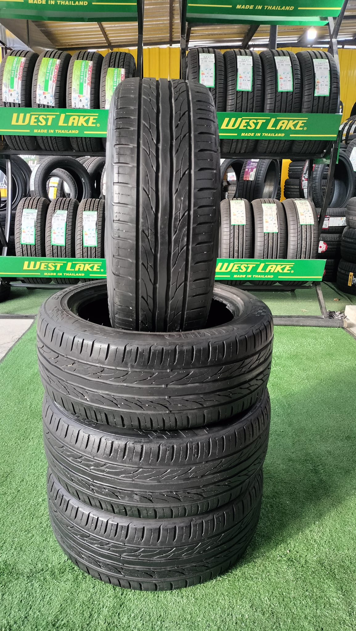 ยางมือ2 สภาพดี ดอกลึก หนา ยางยี่ห้อ KUMHO PS31 205/50ZR16 เส้นละ 400 บาท เหลือ 2เส้น