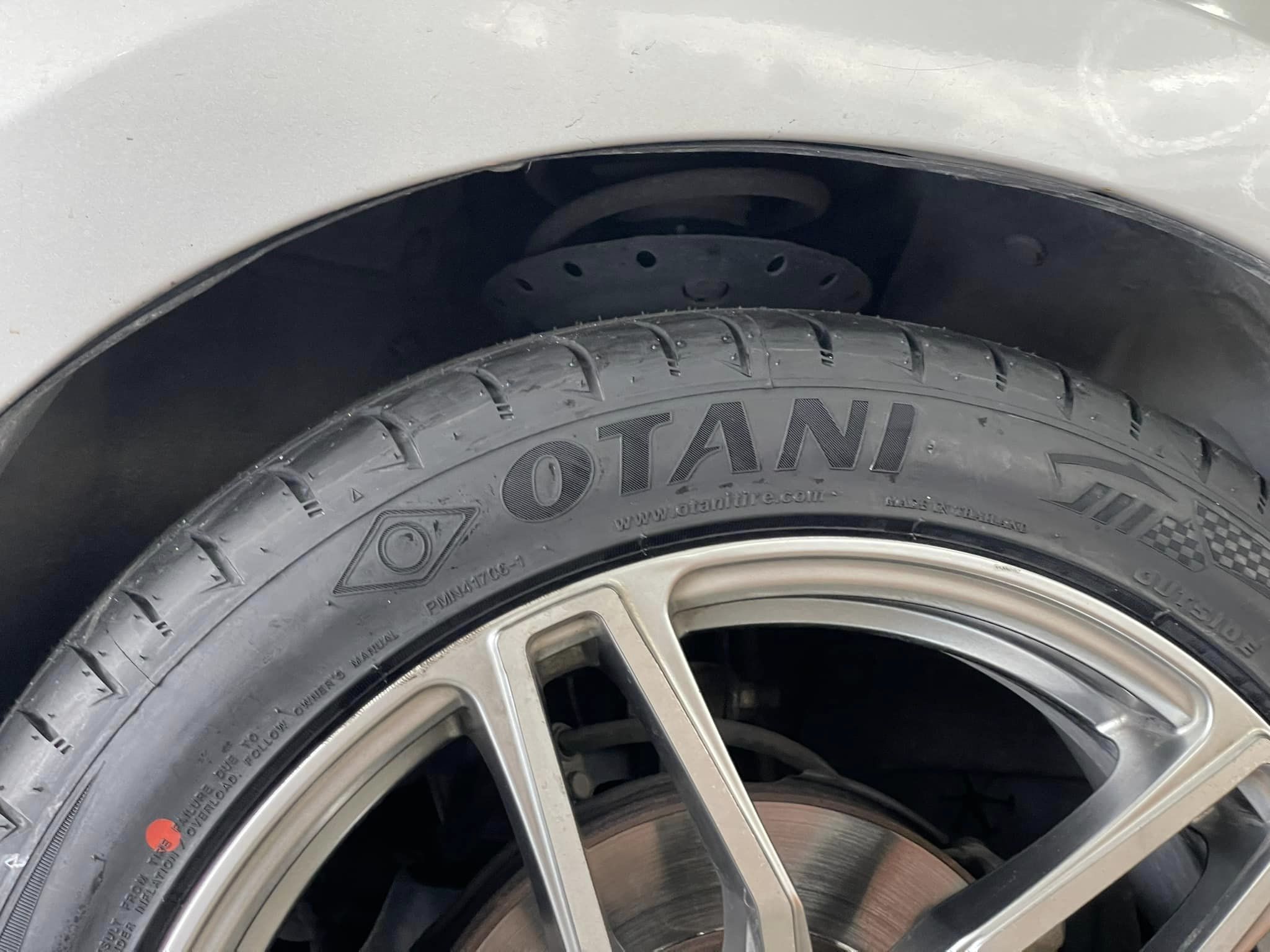 🚘 #HONDA_CITY #OTANI #KC1000 205/45R17