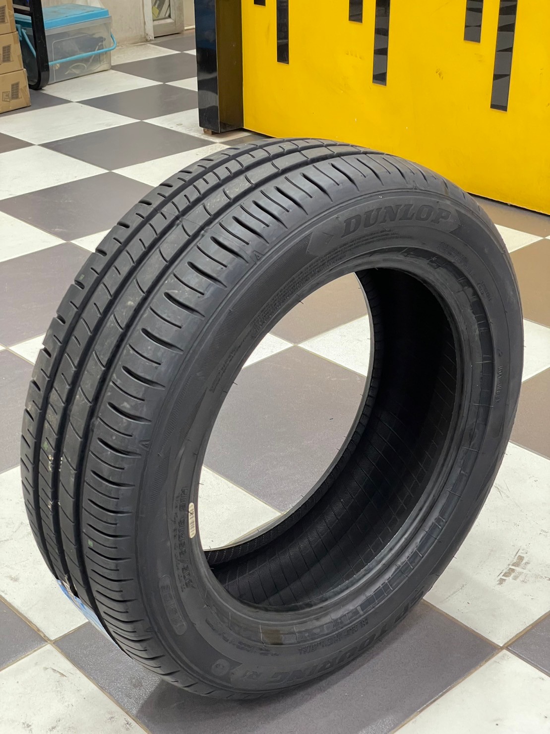 ยางใหม่ Dunlop SP Sport Touring R1 205/55R16 ยางผลิตไทย คุ้มค่า ยางใหม่ปี2024