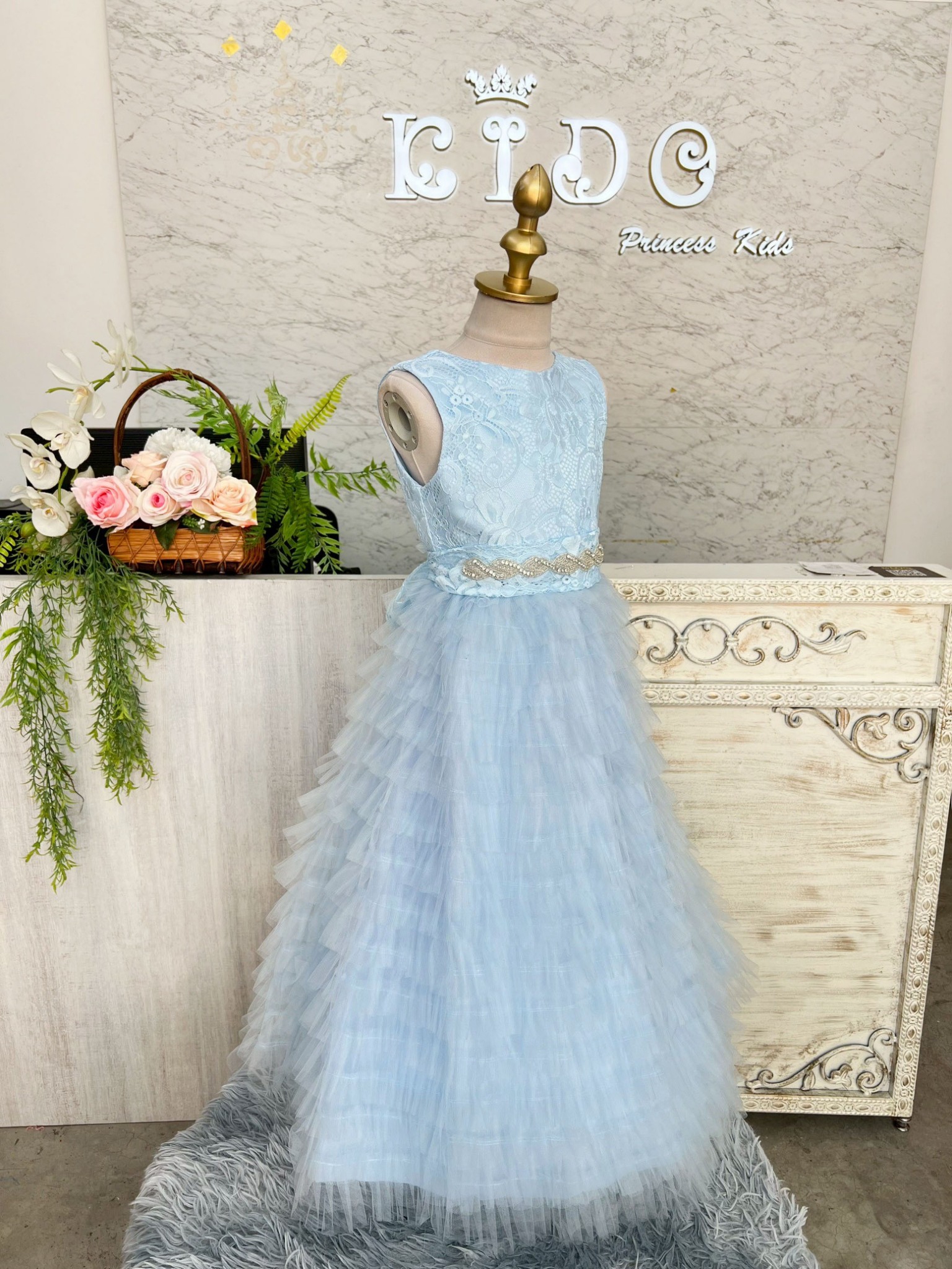 ชุดราตรีเด็ก(หน้าร้านอยู่รัชดา ลองได้ถ่ายรูปเองจากชุดจริง)W19223 สีเขียว กระโปรงยาว แขนสั้น เอวประดับเพชร