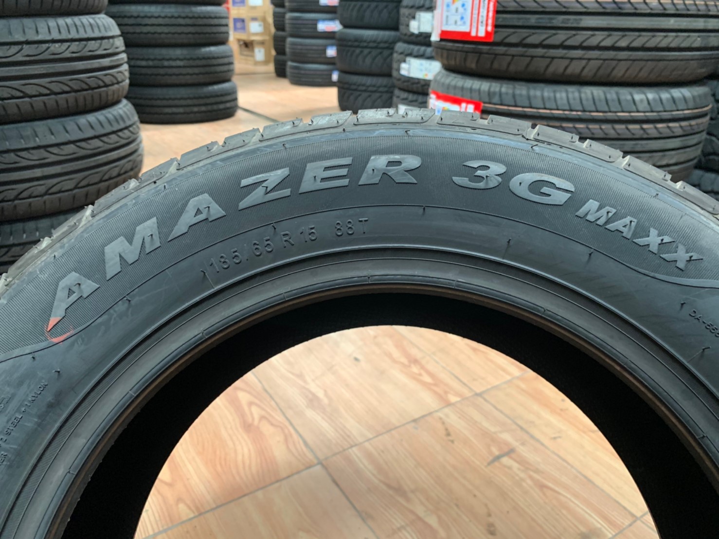 ยางใหม่ Apollo Amazer3G Maxx 185/65R15 ยางผลิตปี2018 พร้อมติดตั้งฟรี