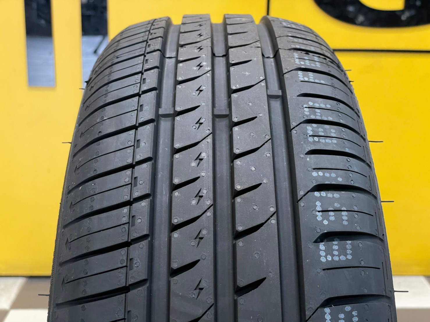 ยางใหม่ SAILUN ATREZZO ECO 175/55R15
