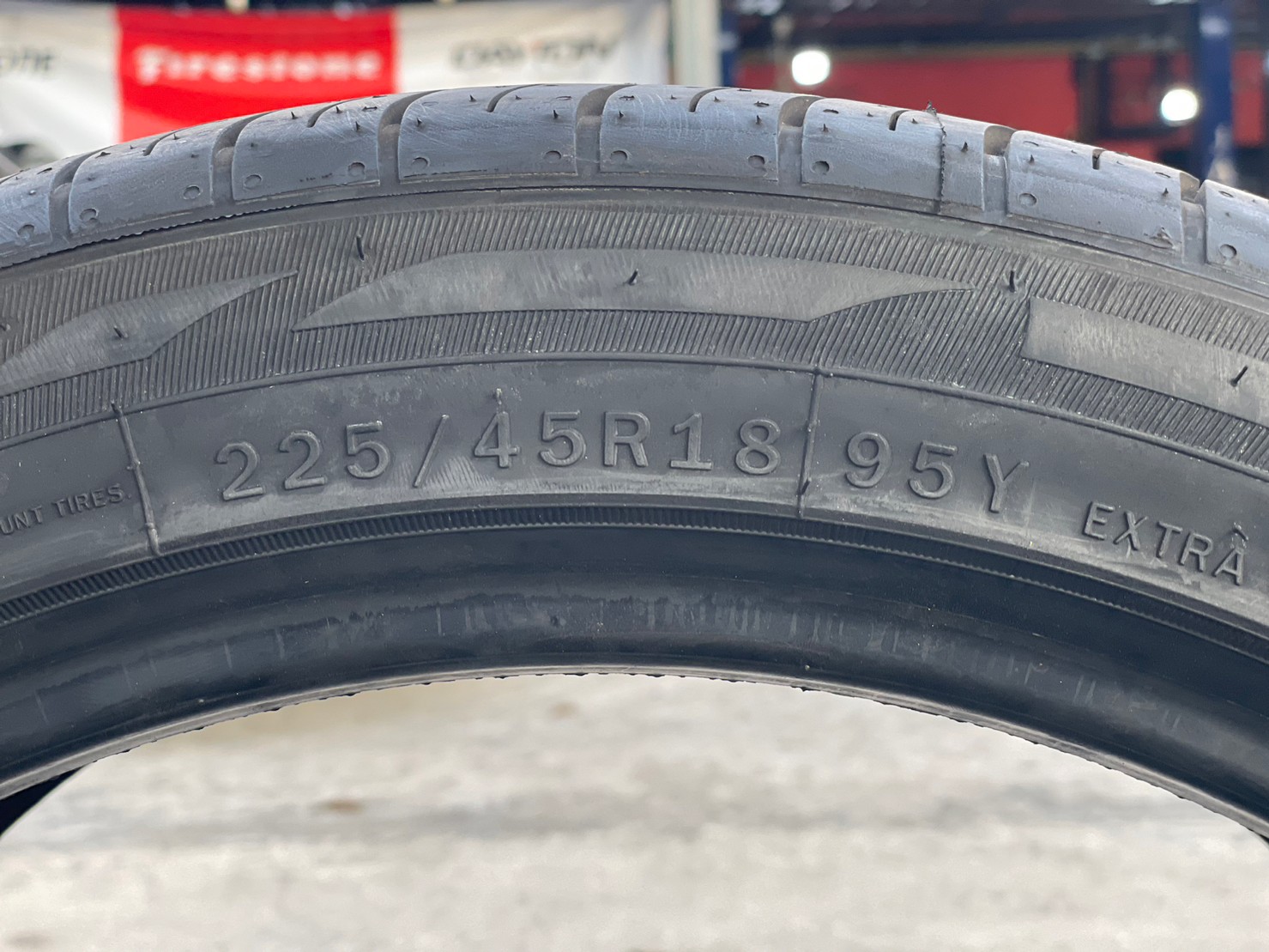 ATLAS FORCE UHP 225/45R18 ยางใหม่ปี 2022